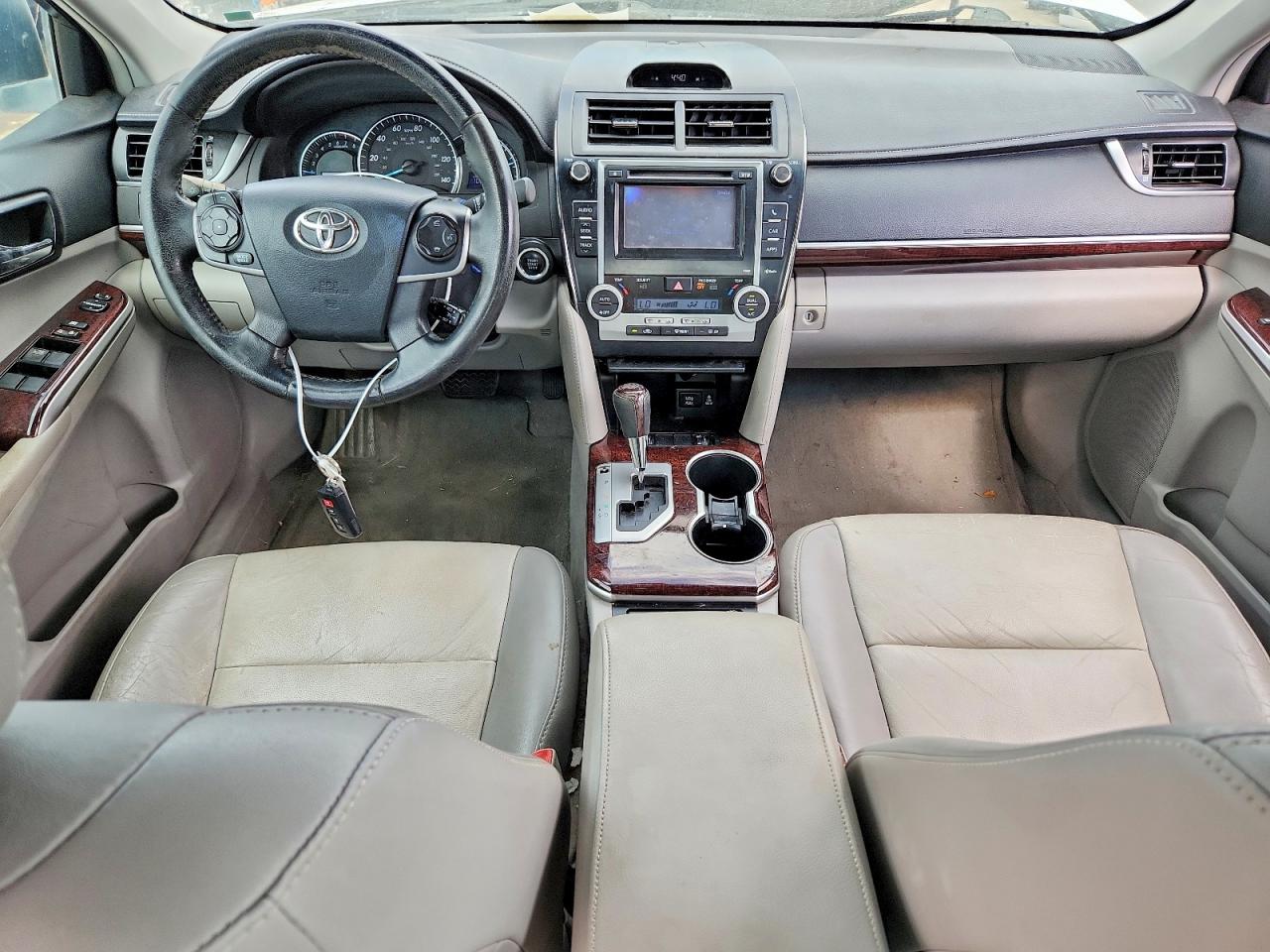 2012 Toyota Camry Xle V6 White vin: 4T1BK1FK5CU524769