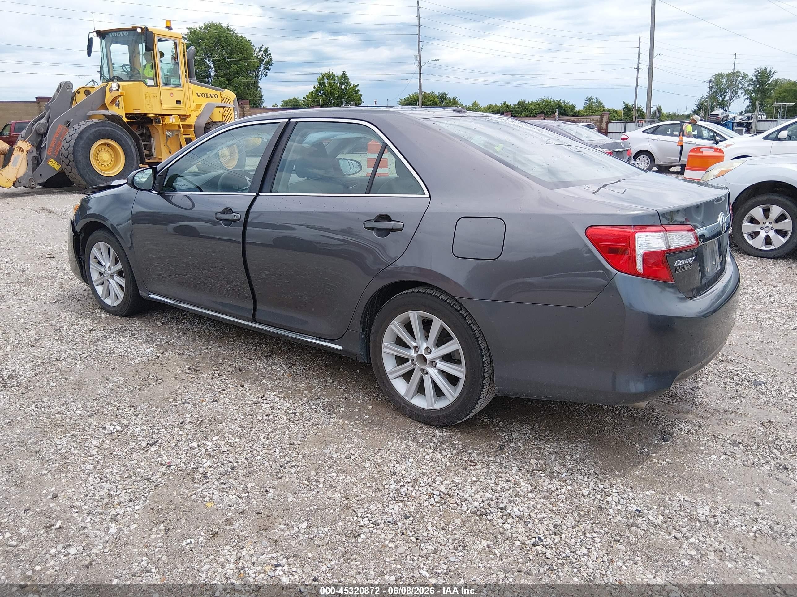 2014 Toyota Camry Xle V6 Gray vin: 4T1BK1FK5EU548234