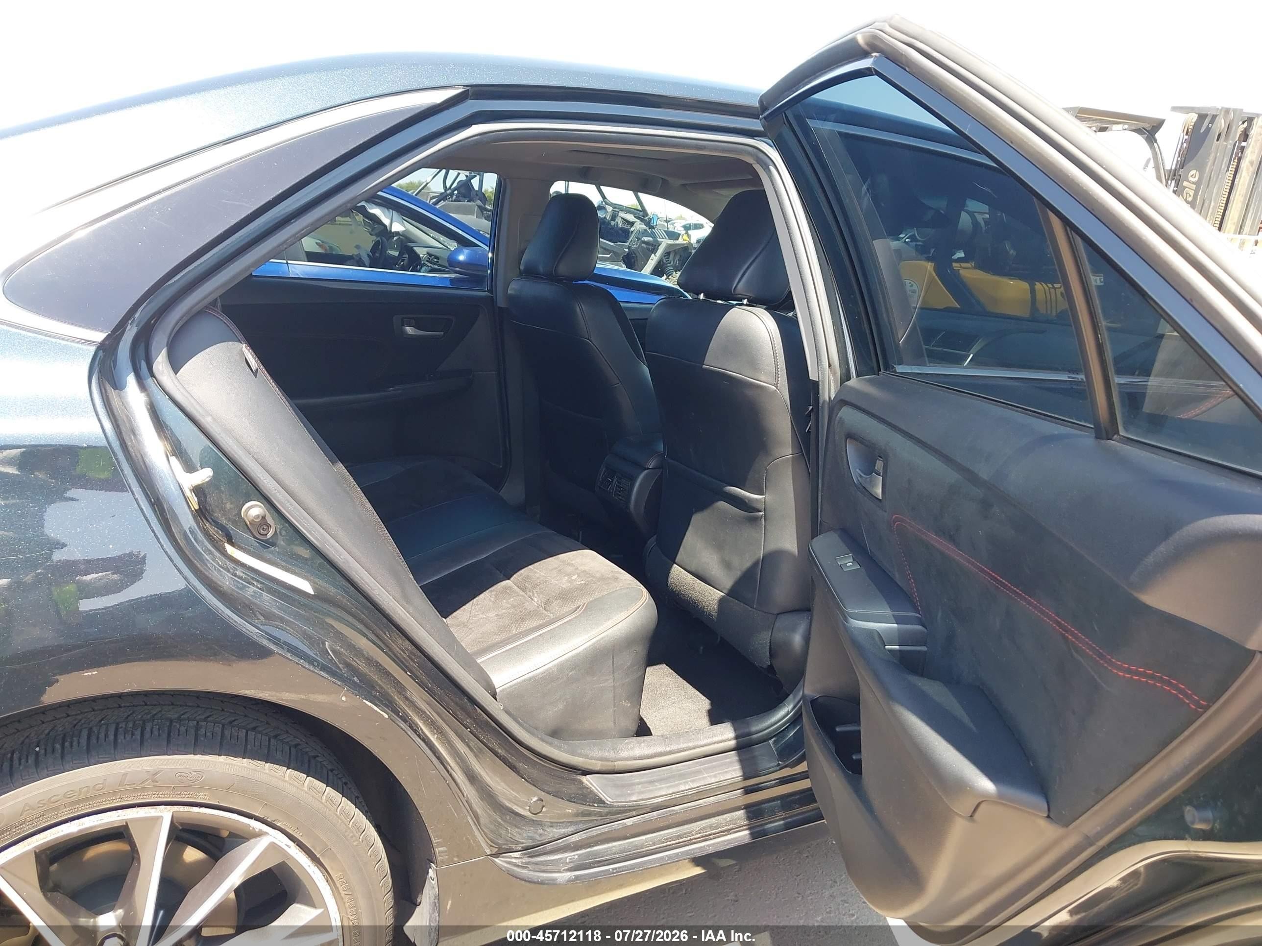 2015 Toyota Camry Xse V6 Blue vin: 4T1BK1FK5FU563480