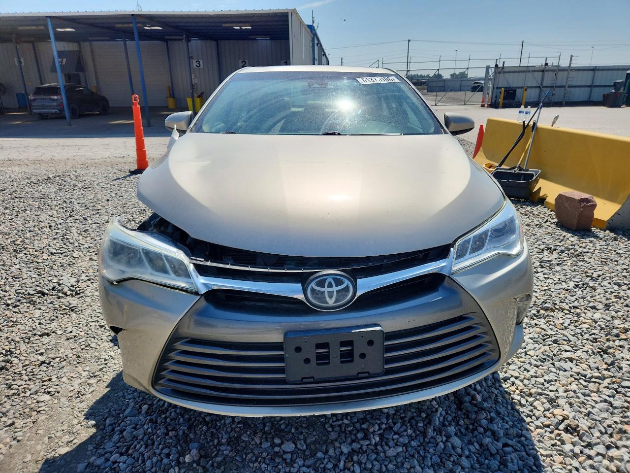 2015 Toyota Camry Xle V6 Beige vin: 4T1BK1FK5FU565777