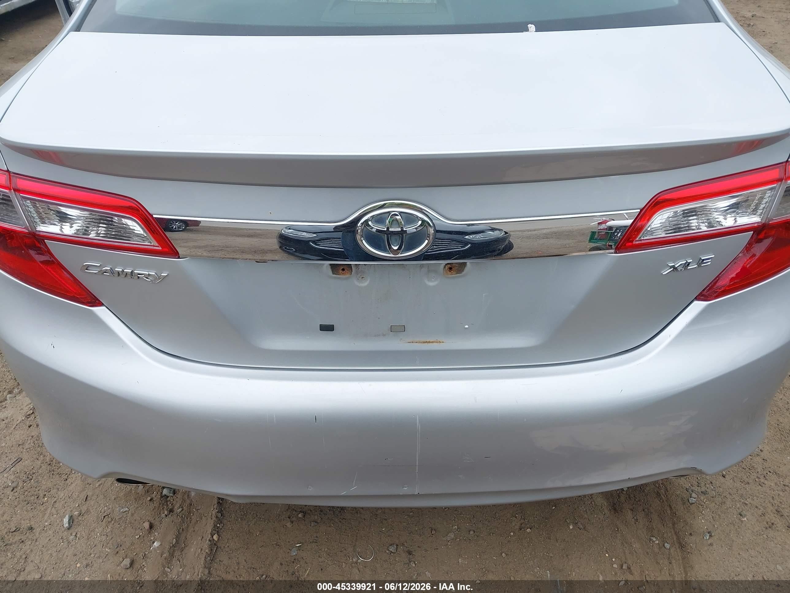 2012 Toyota Camry Xle V6 Silver vin: 4T1BK1FK6CU014561