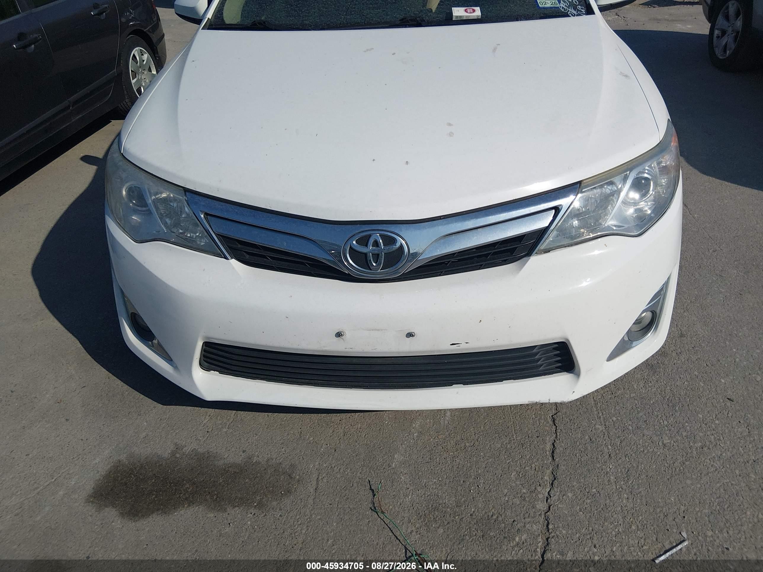 2012 Toyota Camry Xle V6 White vin: 4T1BK1FK6CU501100