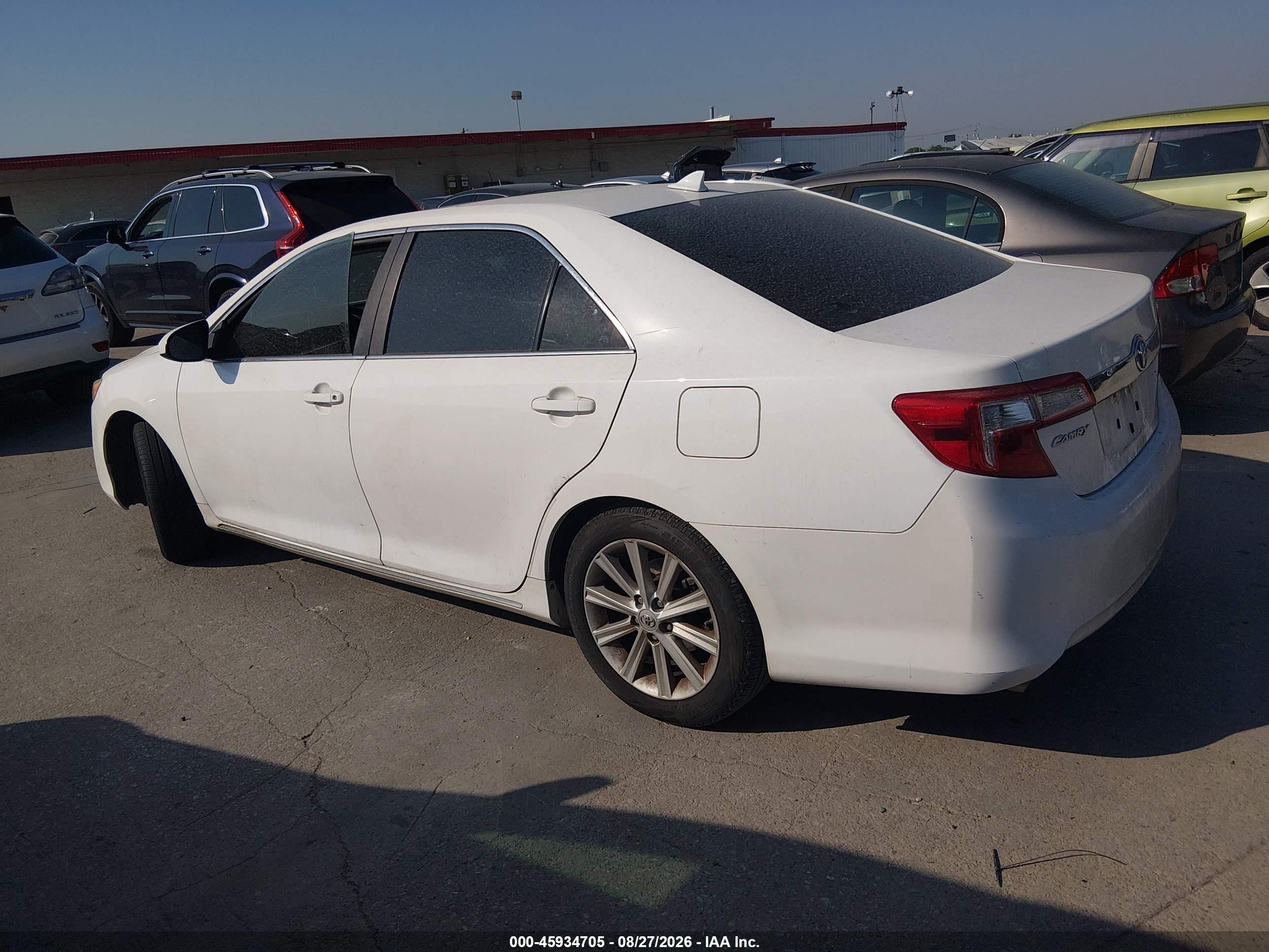 2012 Toyota Camry Xle V6 White vin: 4T1BK1FK6CU501100