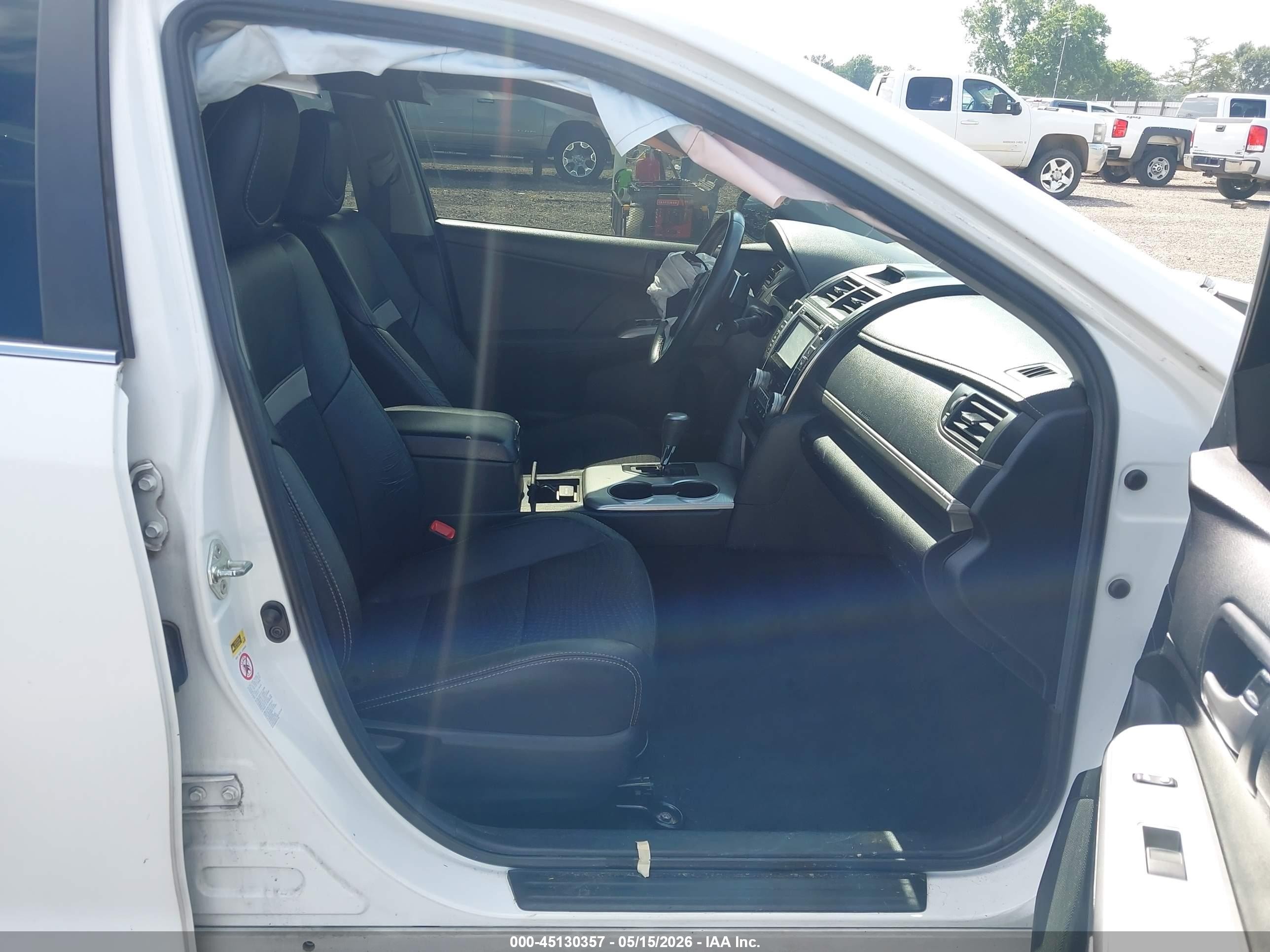 2012 Toyota Camry Se V6 White vin: 4T1BK1FK6CU505017