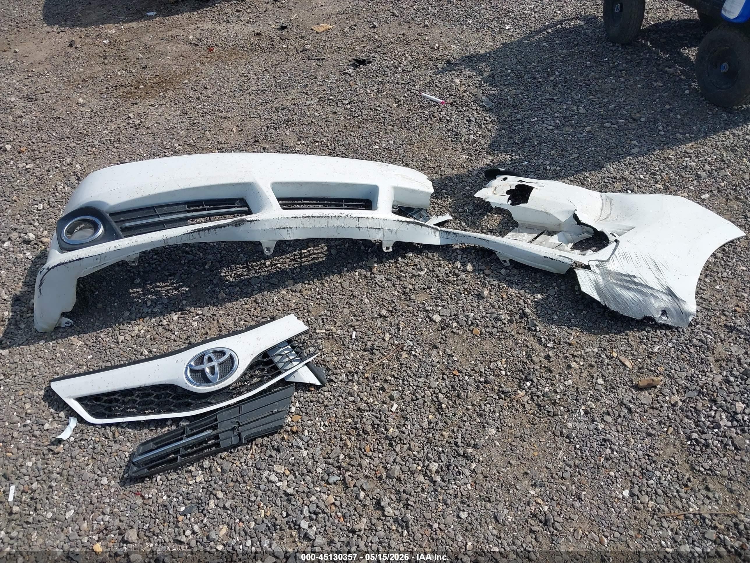 2012 Toyota Camry Se V6 White vin: 4T1BK1FK6CU505017