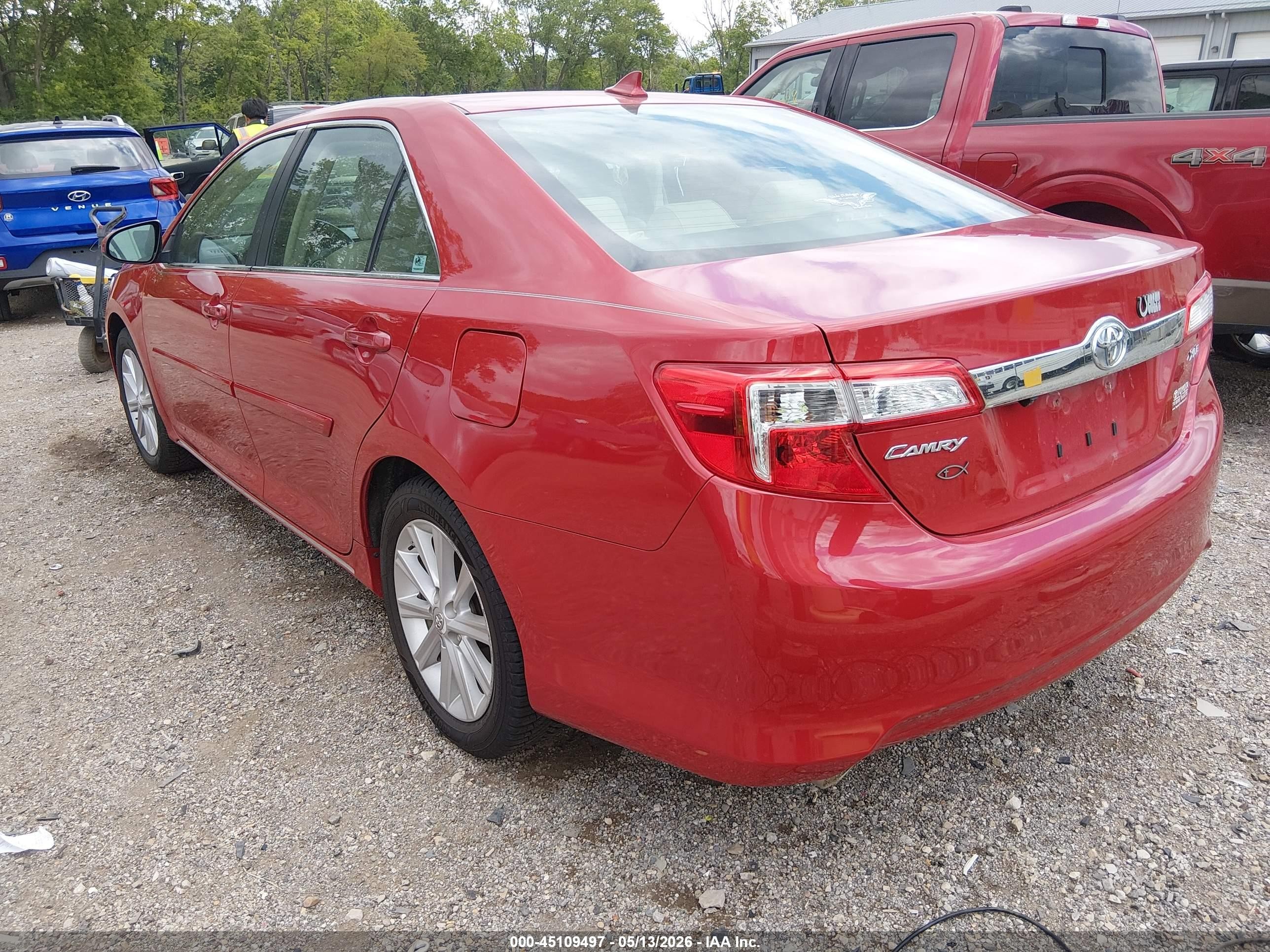 2012 Toyota Camry Xle V6 Red vin: 4T1BK1FK6CU508368