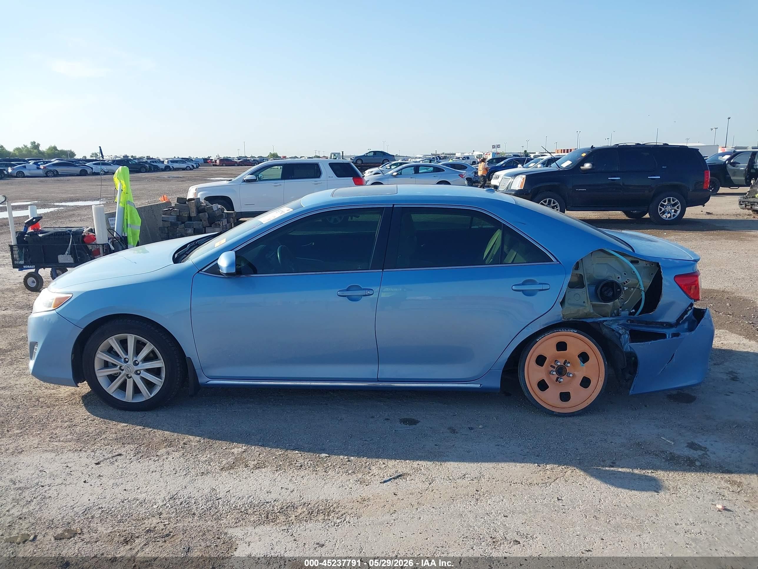 2013 Toyota Camry Xle V6 Blue vin: 4T1BK1FK6DU527522