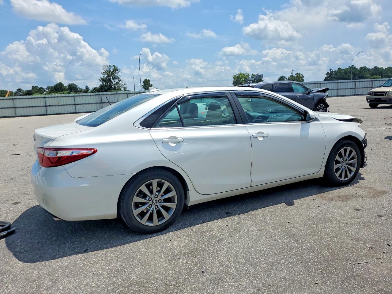 2015 Toyota Camry Xle V6 Белый vin: 4T1BK1FK6FU556506