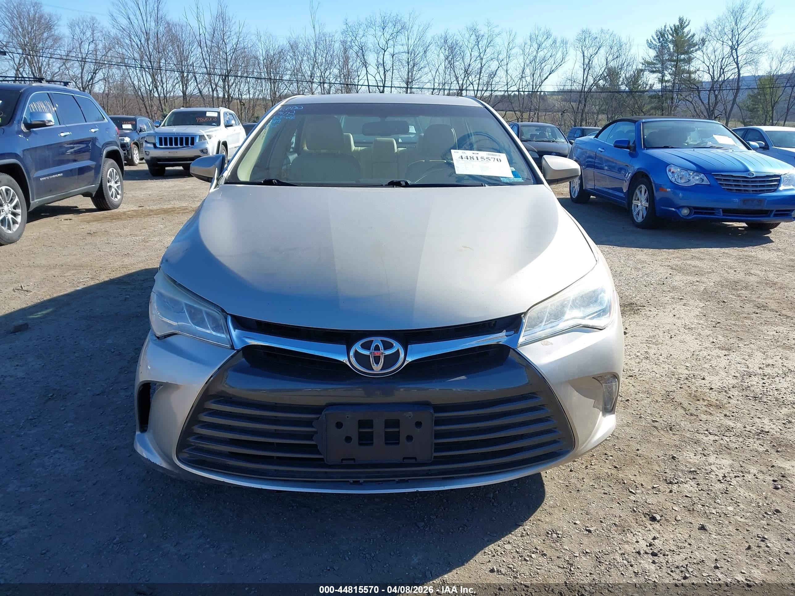 2015 Toyota Camry Xle V6 Beige vin: 4T1BK1FK6FU557932