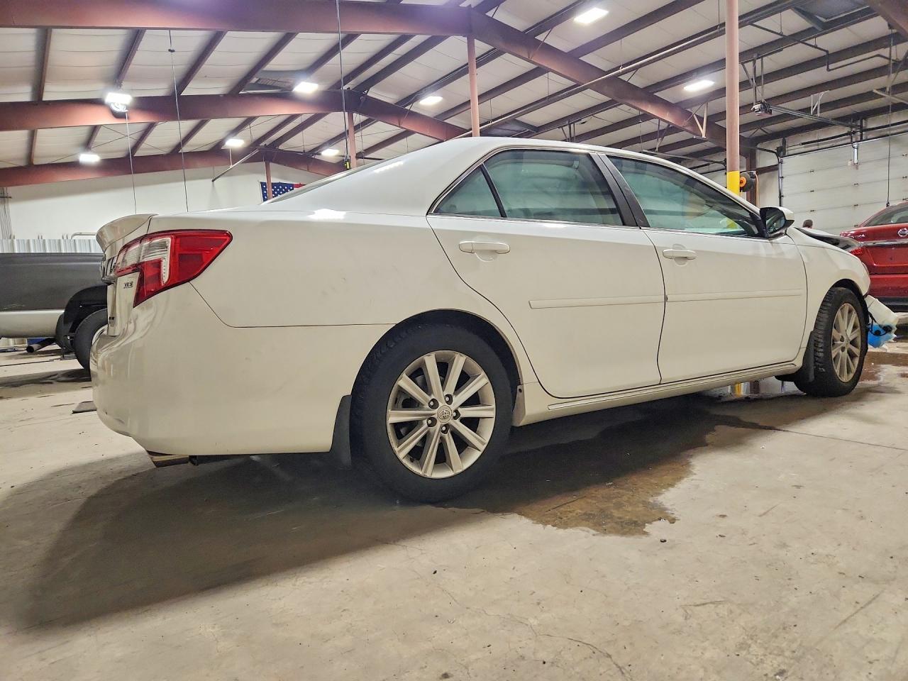 2012 Toyota Camry Xle V6 White vin: 4T1BK1FK7CU518195