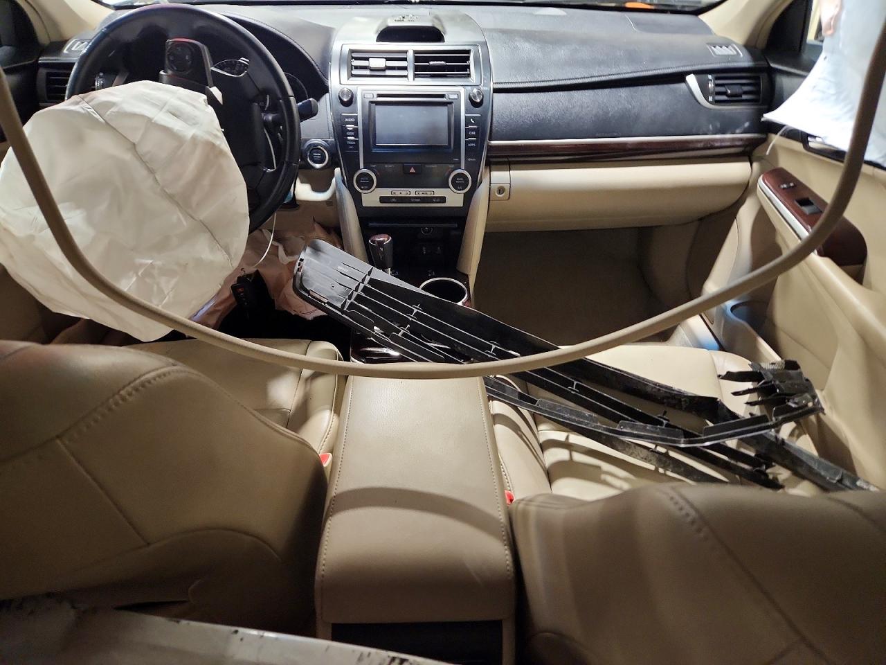 2012 Toyota Camry Xle V6 White vin: 4T1BK1FK7CU518195