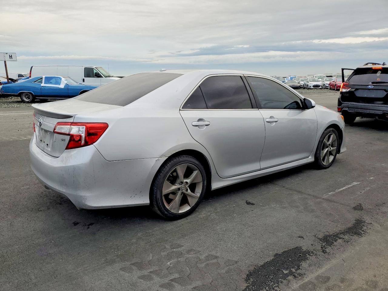 2012 Toyota Camry Se Silver vin: 4T1BK1FK7CU518990