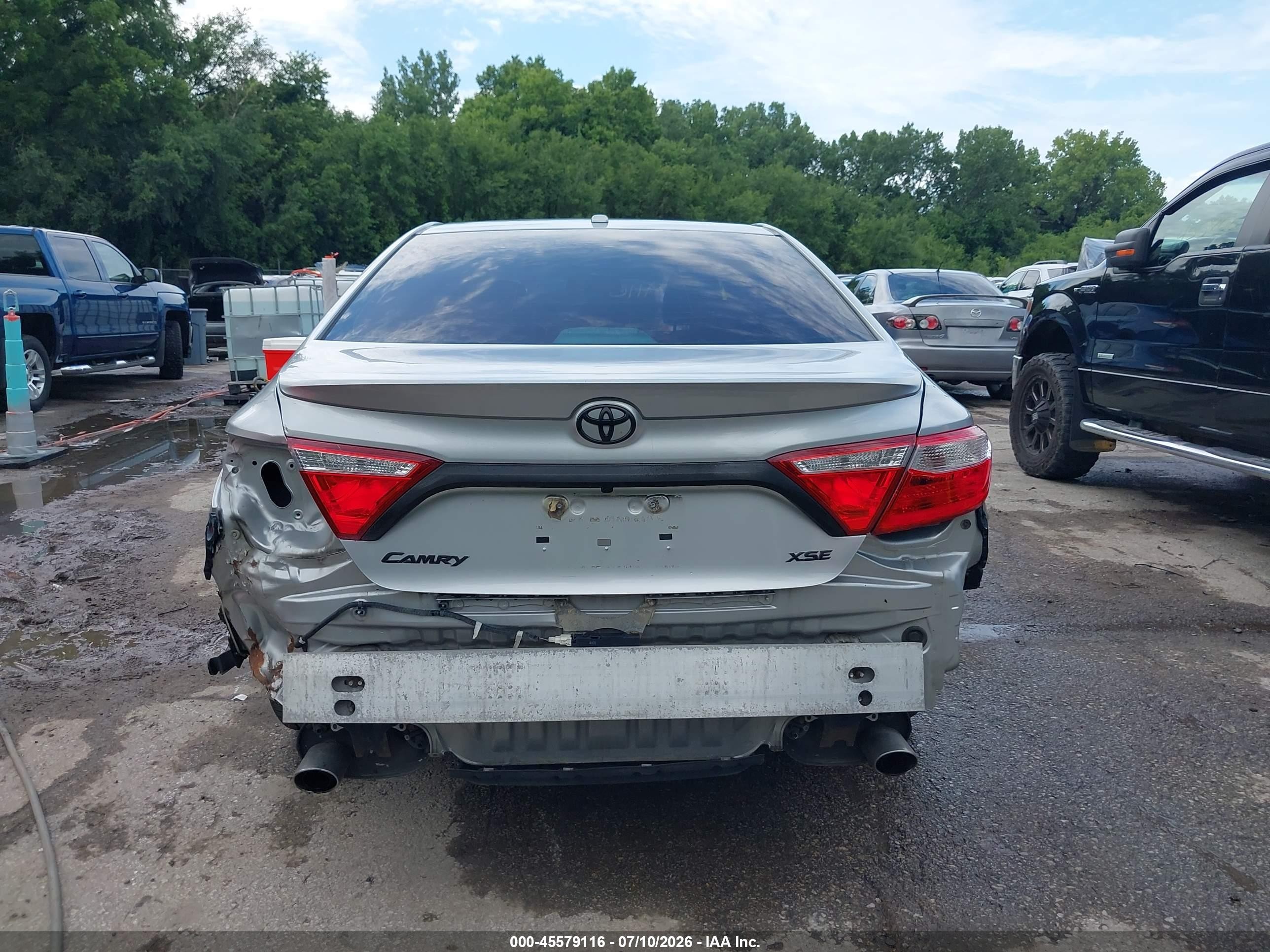 2015 Toyota Camry Xse V6 Серебряный vin: 4T1BK1FK7FU028084