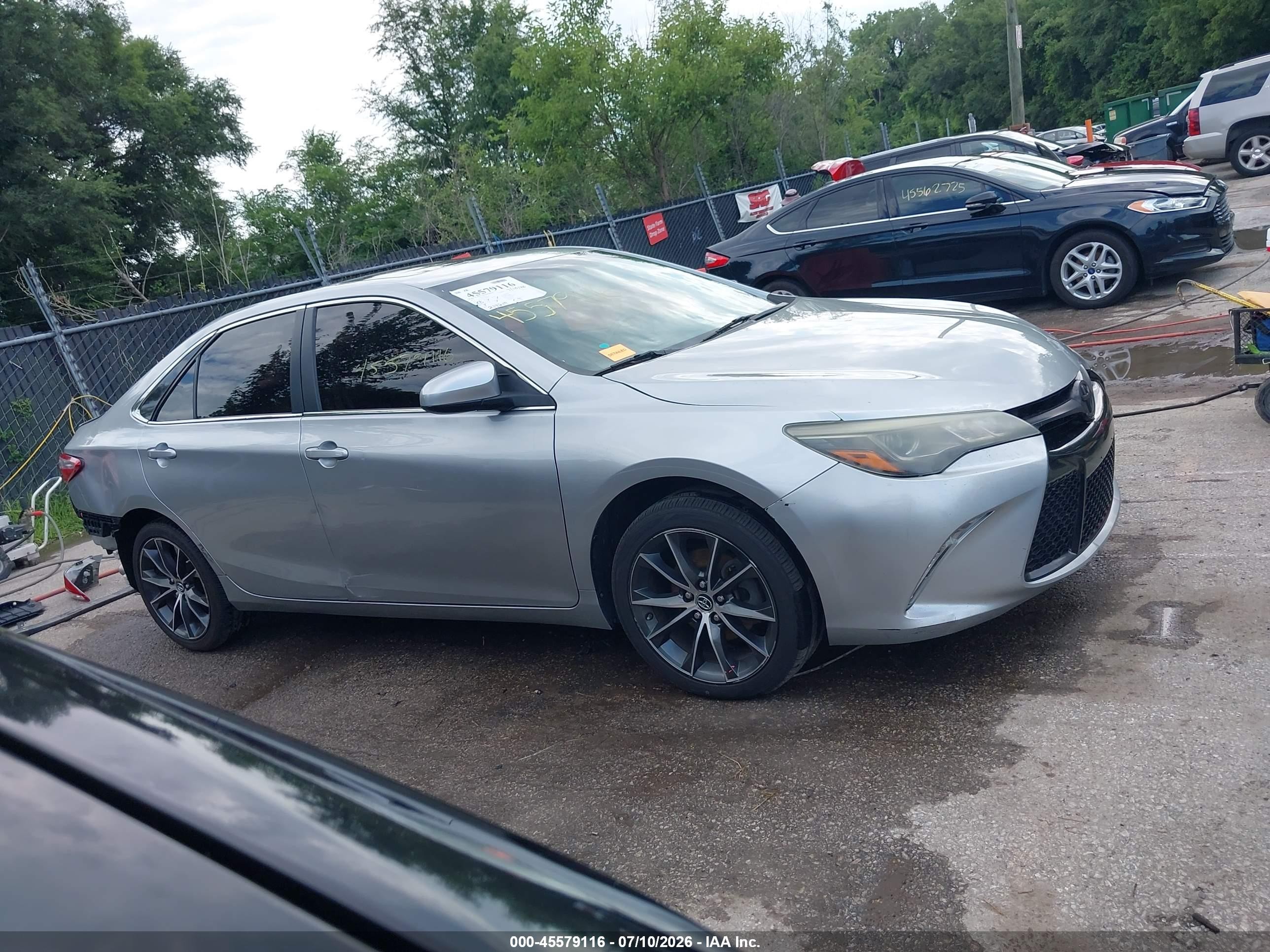 2015 Toyota Camry Xse V6 Серебряный vin: 4T1BK1FK7FU028084