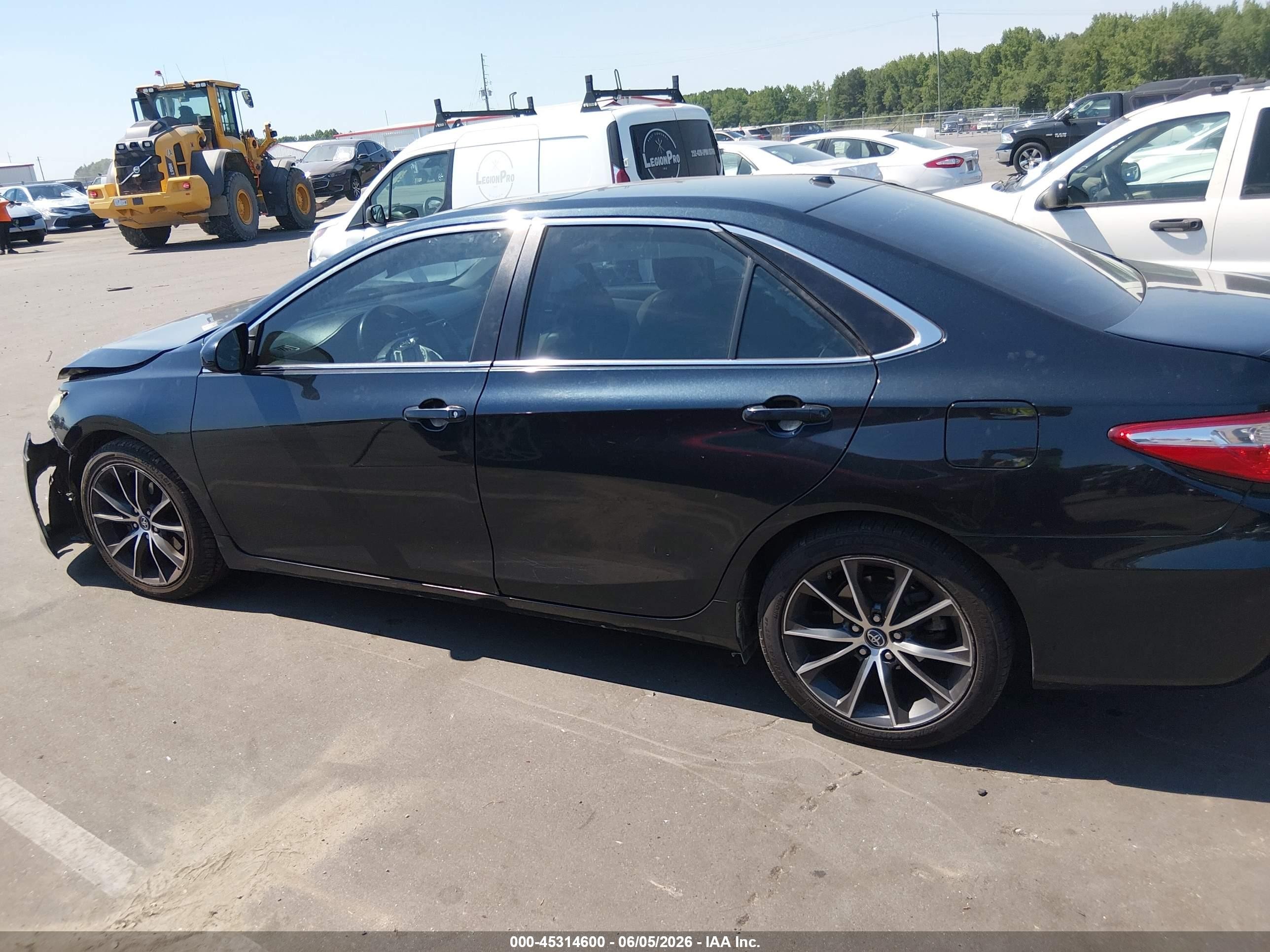 2015 Toyota Camry Xse V6 Синий vin: 4T1BK1FK7FU028473