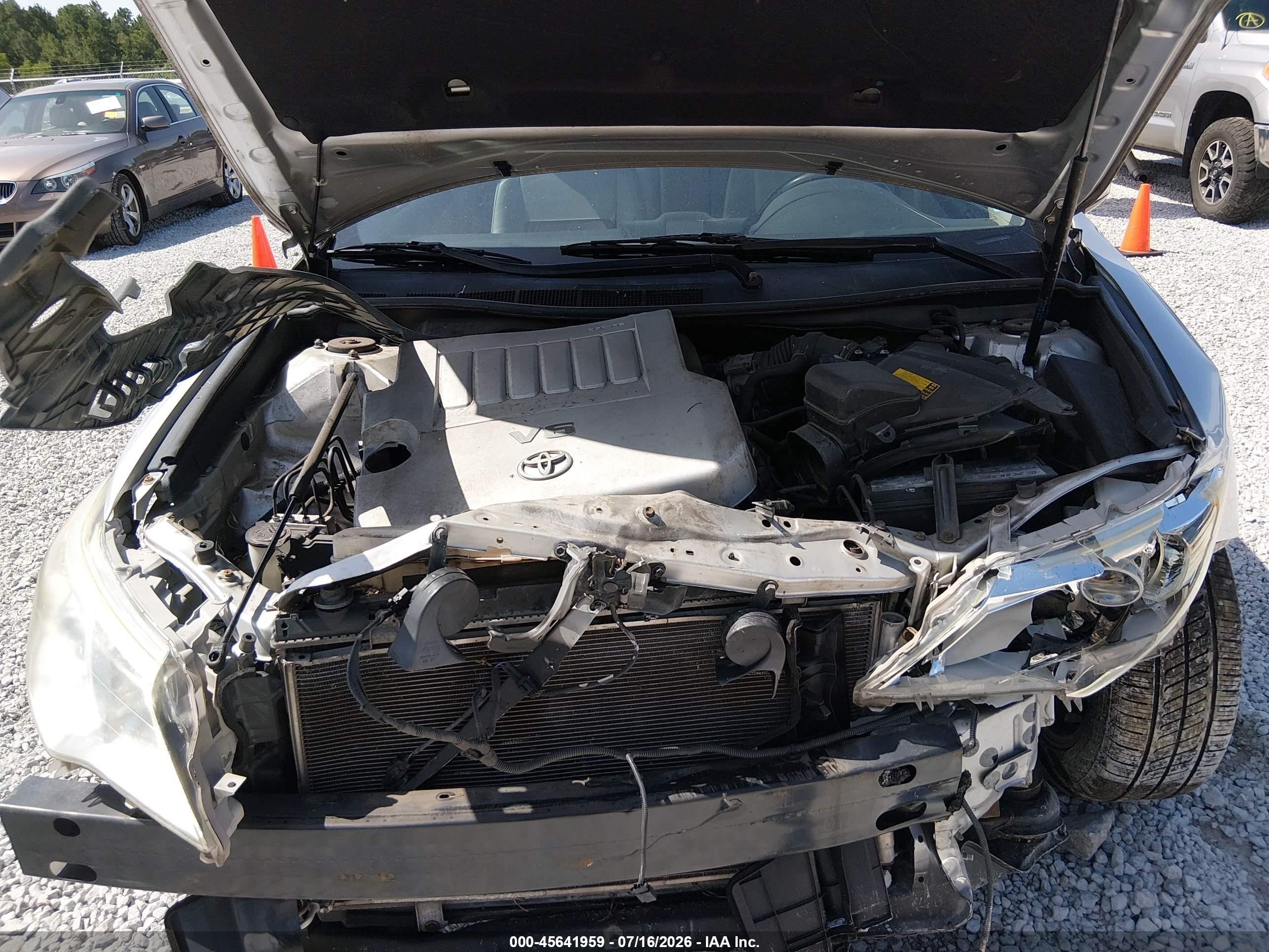 2012 Toyota Camry Xle V6 Silver vin: 4T1BK1FK8CU011113