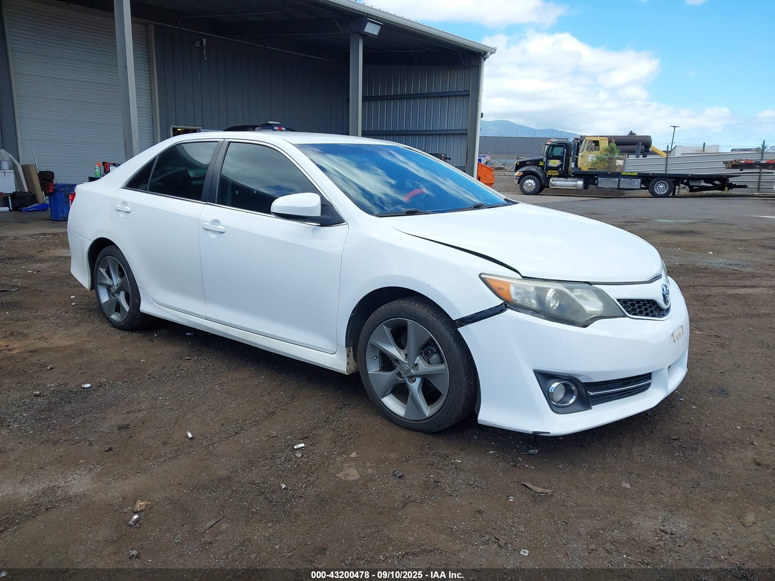 4T1BK1FK8CU520196