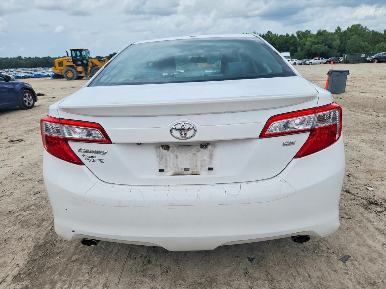 2014 Toyota Camry Se V6 White vin: 4T1BK1FK8EU025094
