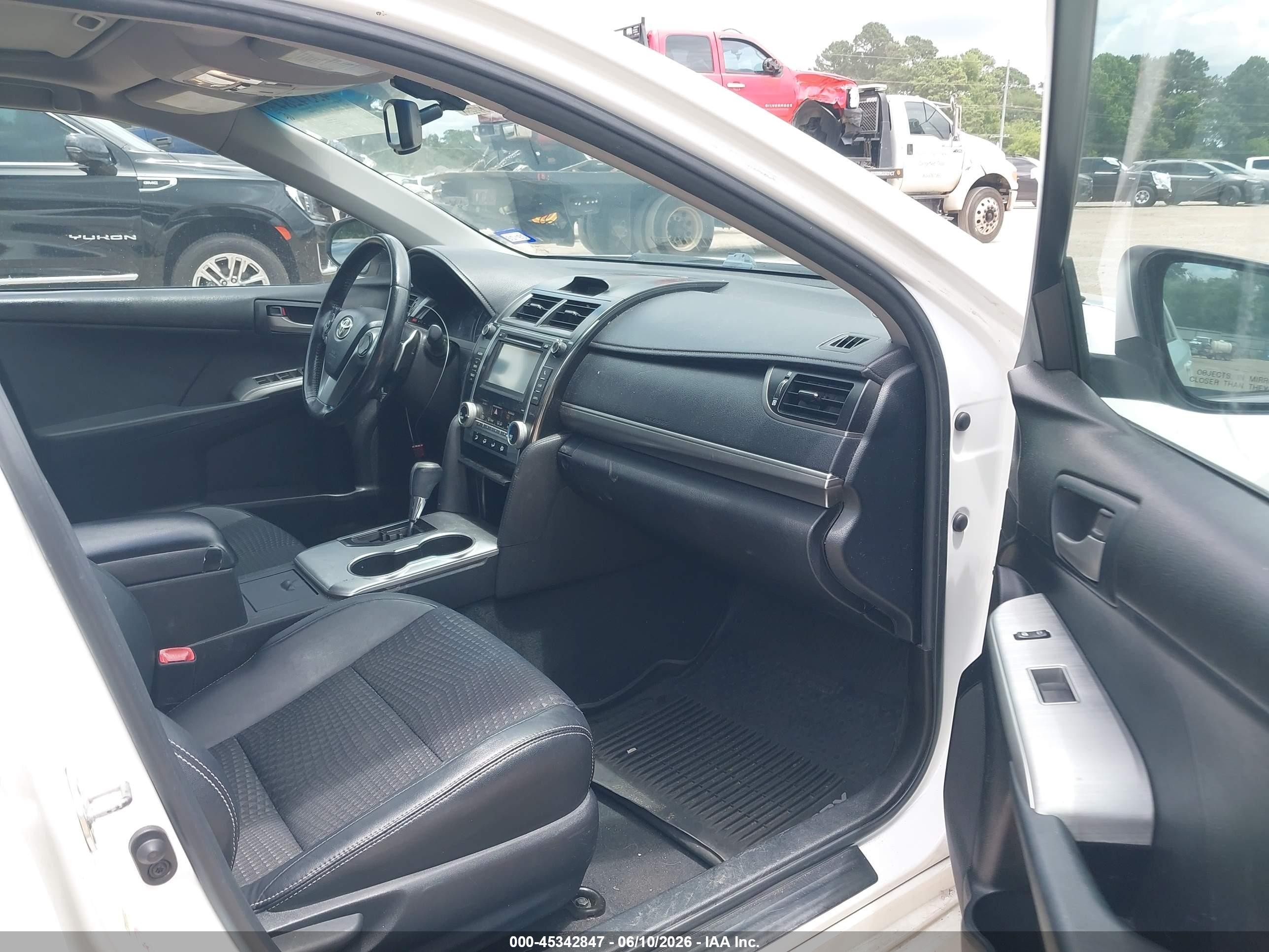 2012 Toyota Camry Se V6 White vin: 4T1BK1FK9CU503133