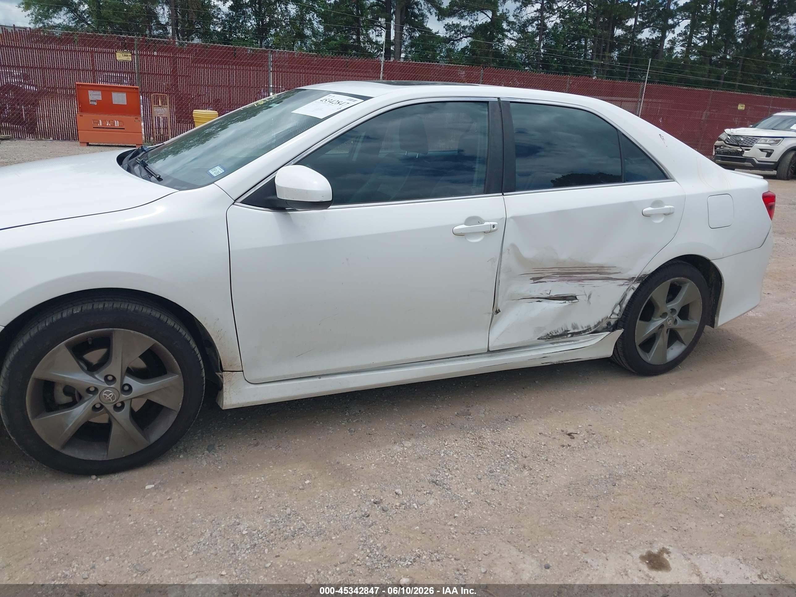 2012 Toyota Camry Se V6 White vin: 4T1BK1FK9CU503133