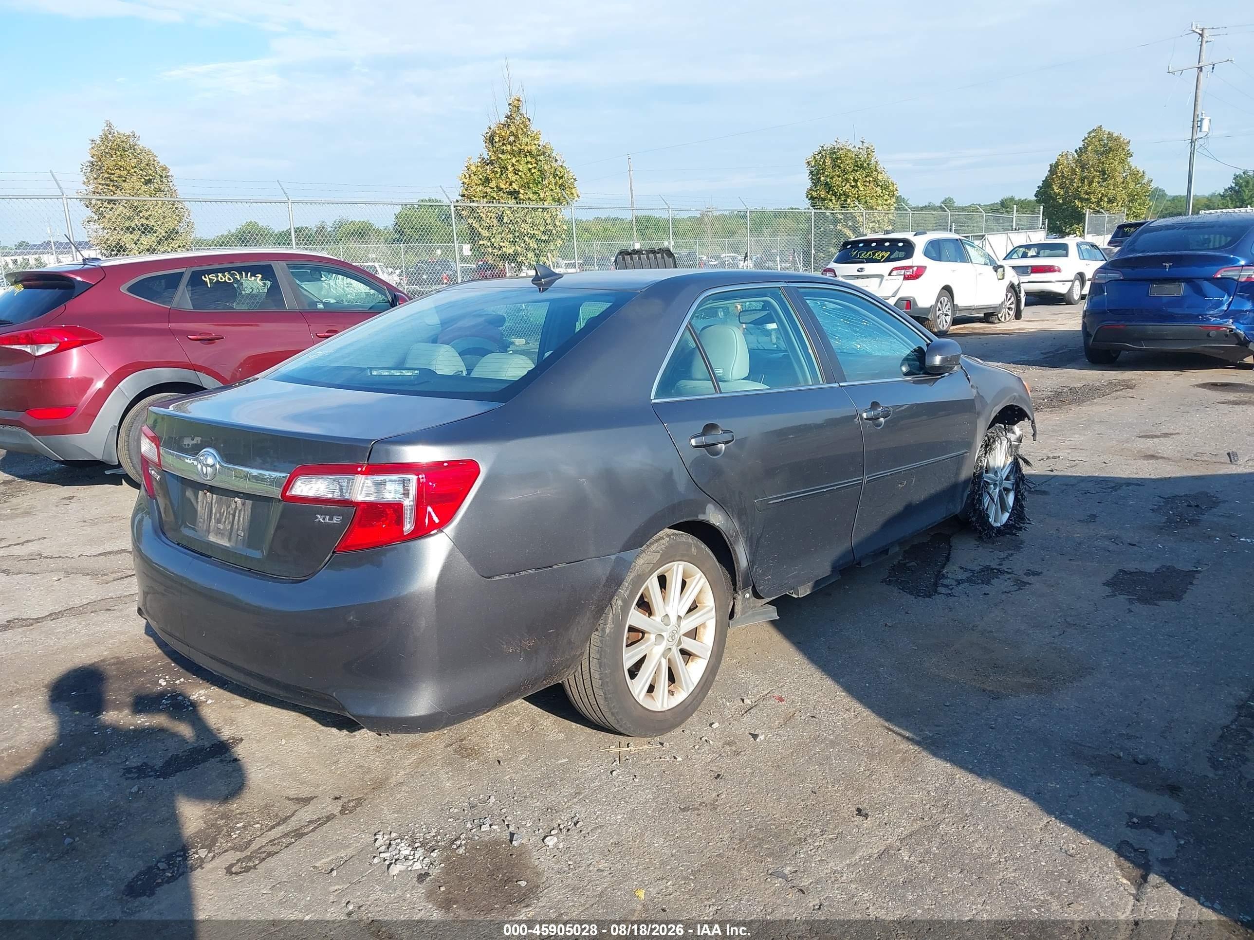 2014 Toyota Camry Xle V6 Gray vin: 4T1BK1FK9EU553310