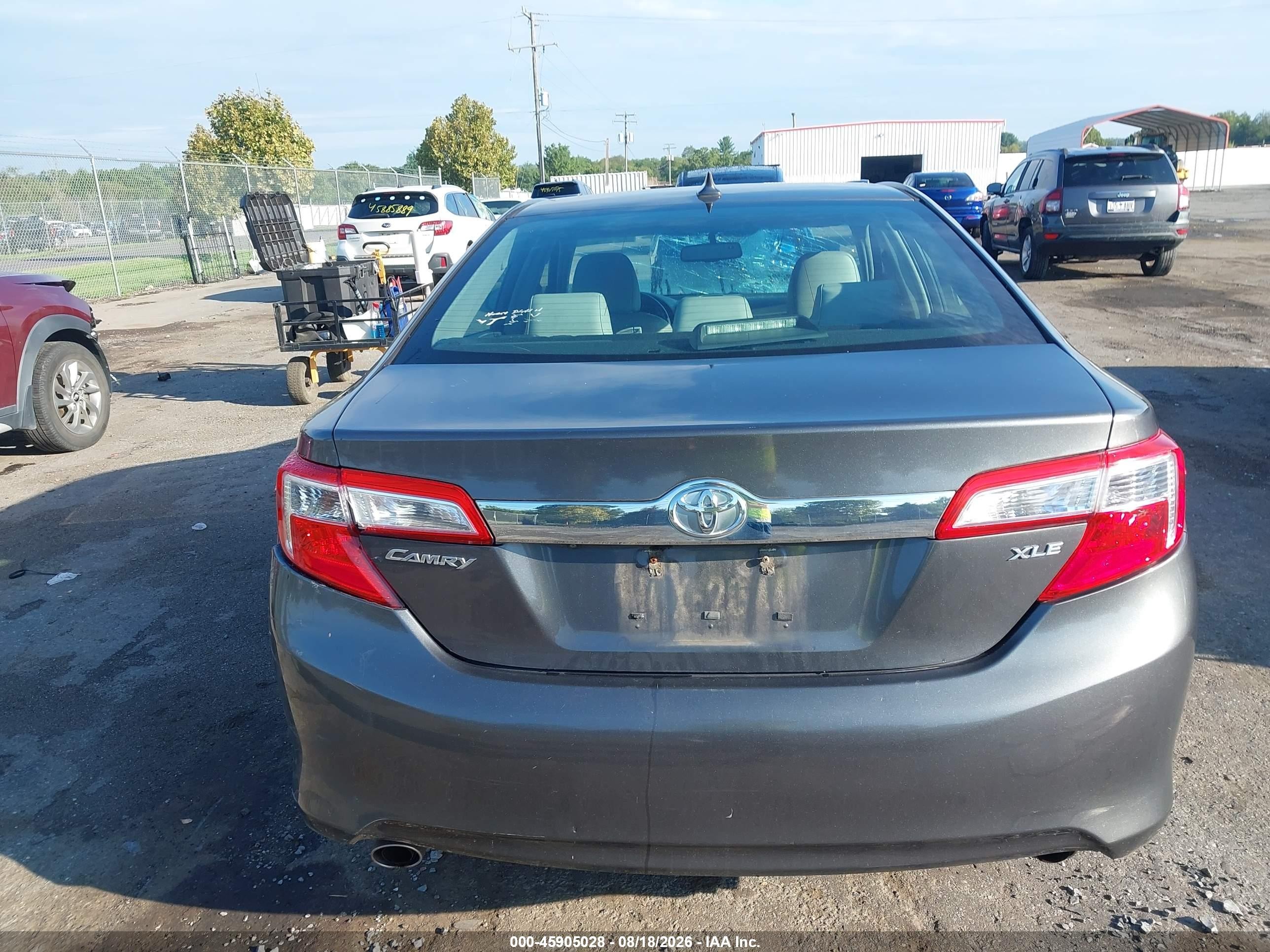 2014 Toyota Camry Xle V6 Gray vin: 4T1BK1FK9EU553310