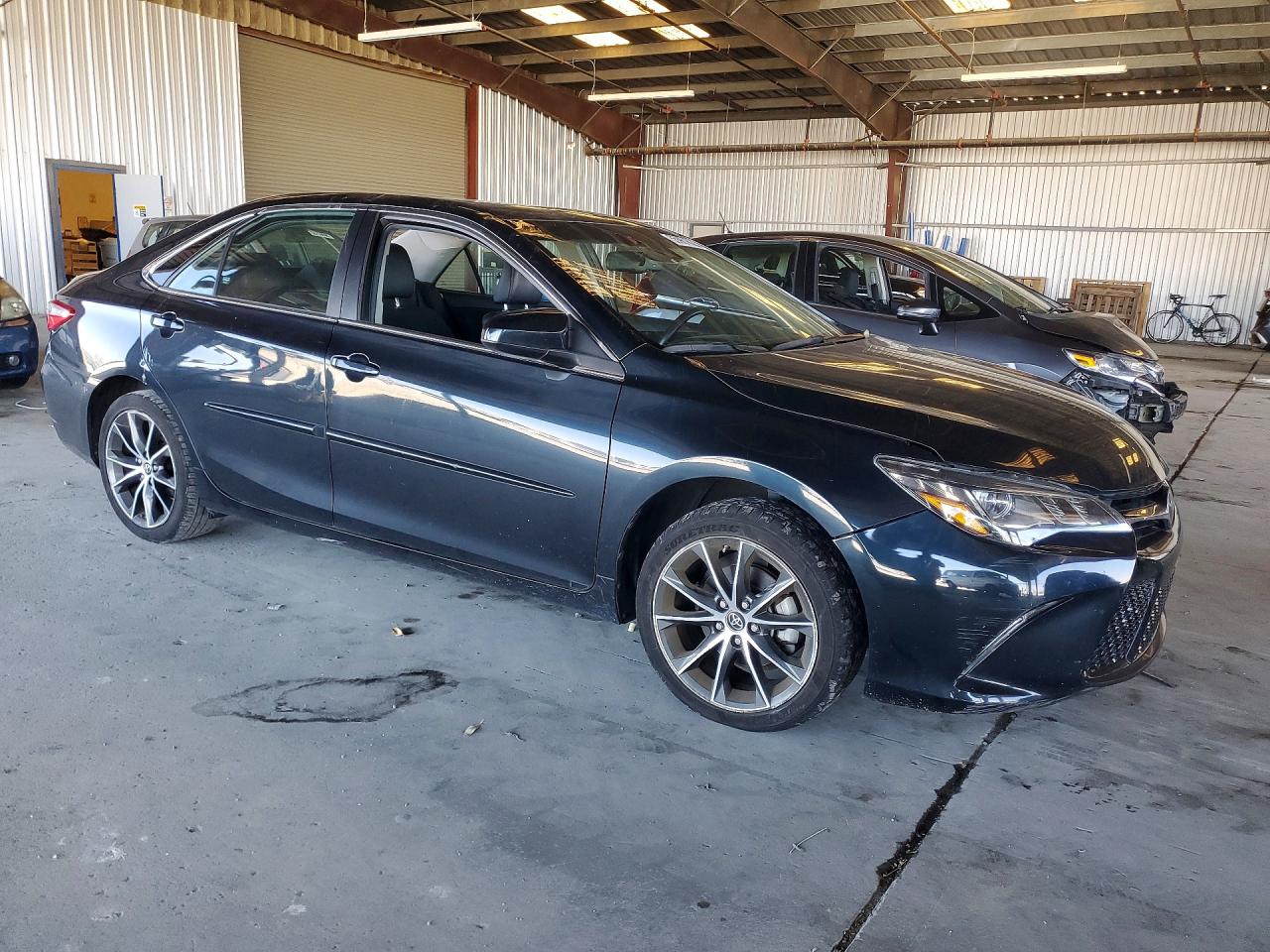2015 Toyota Camry Xse V6 Charcoal vin: 4T1BK1FK9FU563823
