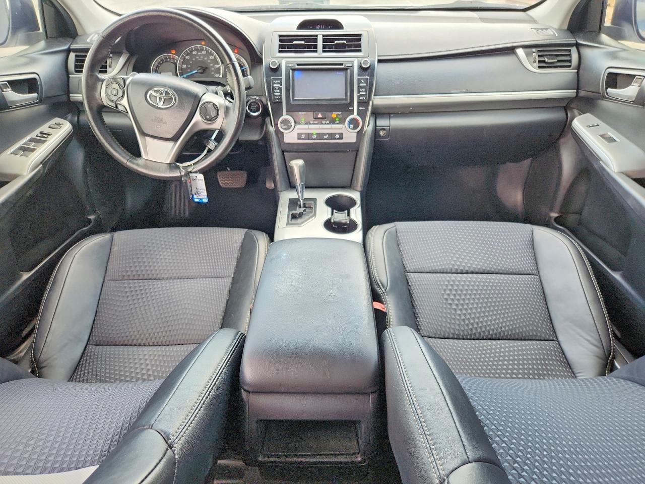 2013 Toyota Camry Se V6 White vin: 4T1BK1FKXDU530536
