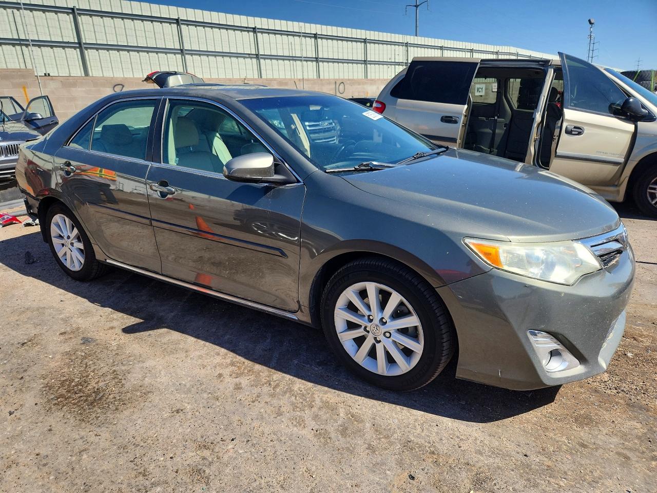 2013 Toyota Camry Xle V6 Green vin: 4T1BK1FKXDU531945