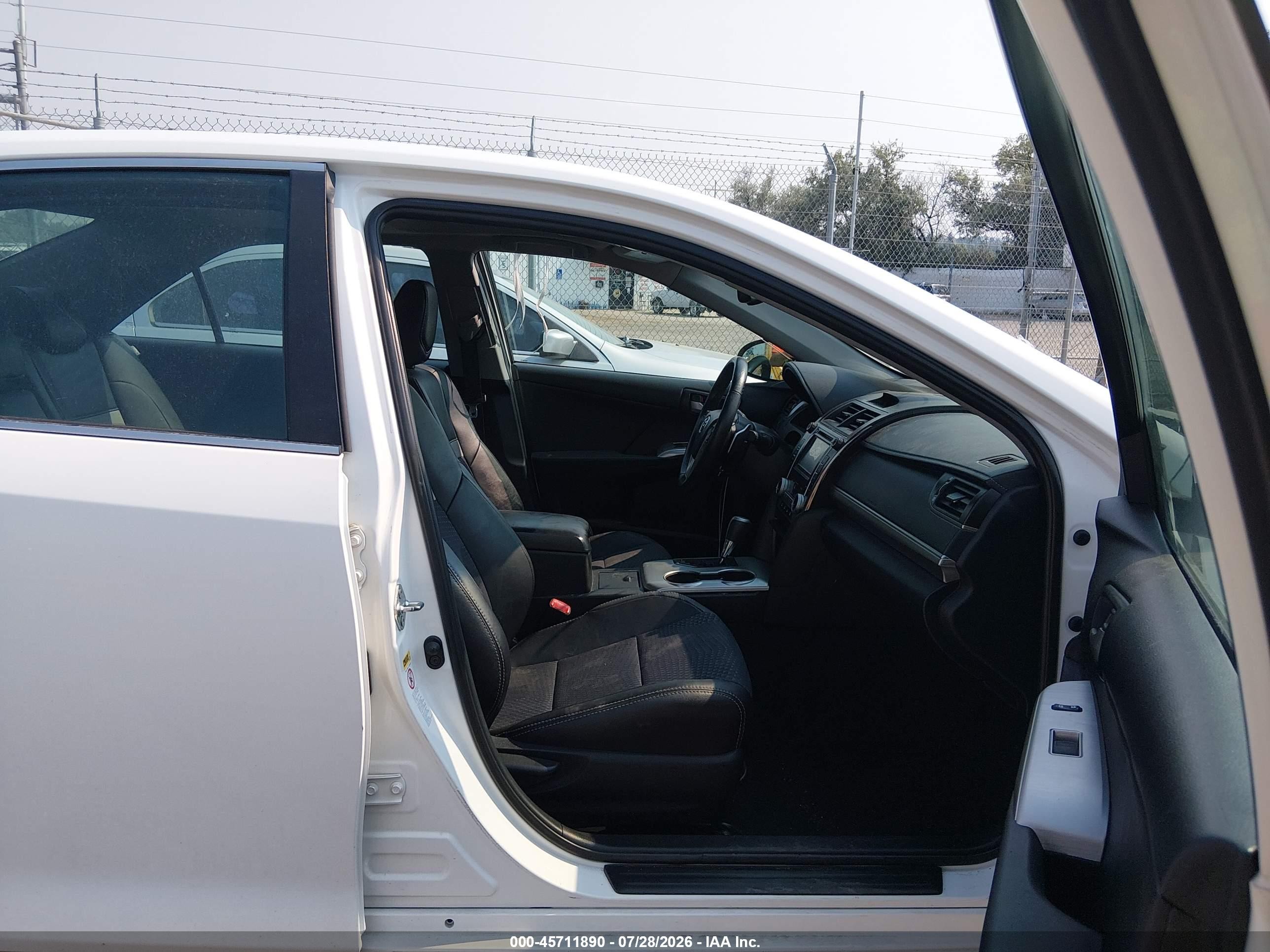2013 Toyota Camry Se V6 Белый vin: 4T1BK1FKXDU532092