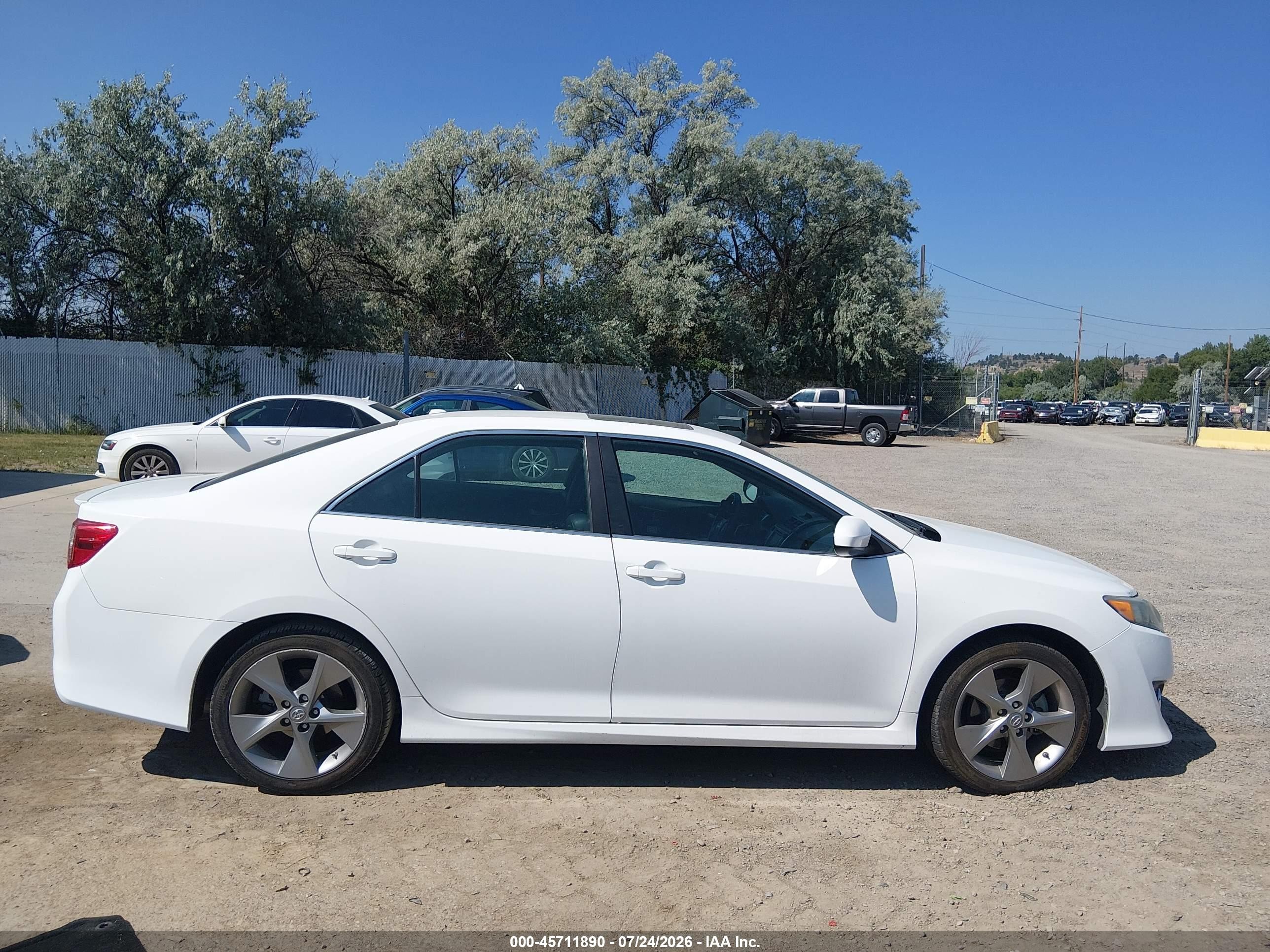 2013 Toyota Camry Se V6 Белый vin: 4T1BK1FKXDU532092
