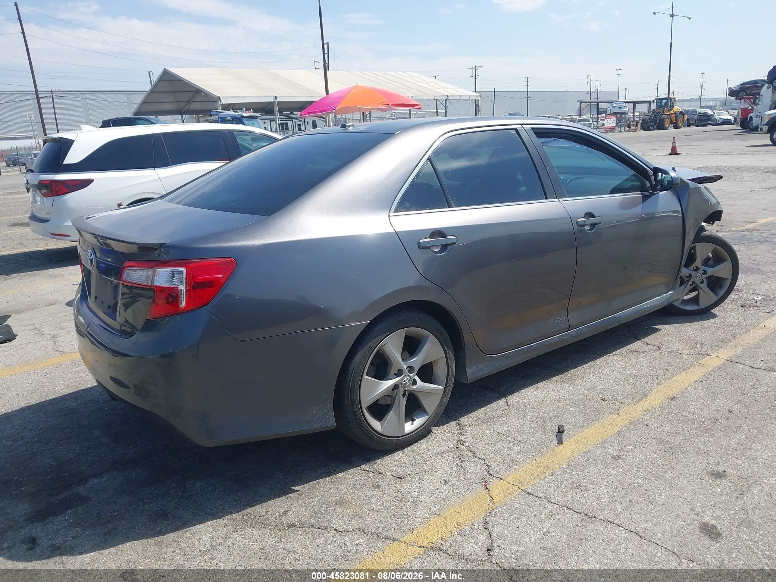 2013 Toyota Camry Se V6 Серый vin: 4T1BK1FKXDU534098