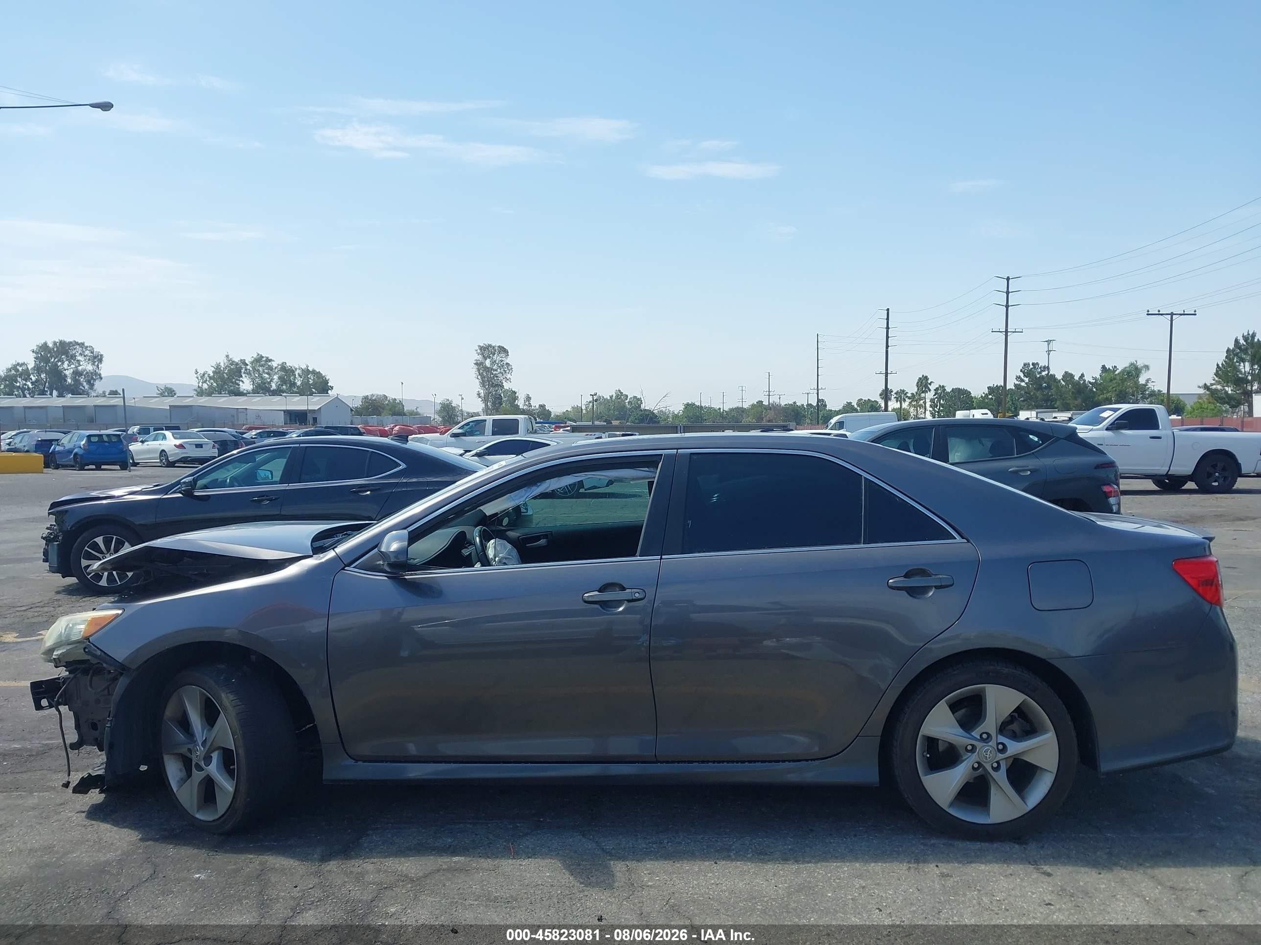 2013 Toyota Camry Se V6 Серый vin: 4T1BK1FKXDU534098