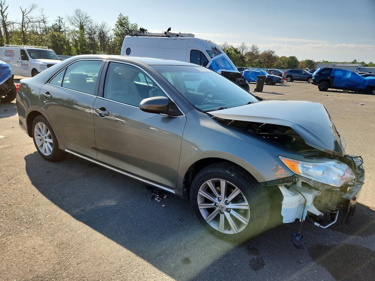 2014 Toyota Camry Xle V6 Gray vin: 4T1BK1FKXEU540145