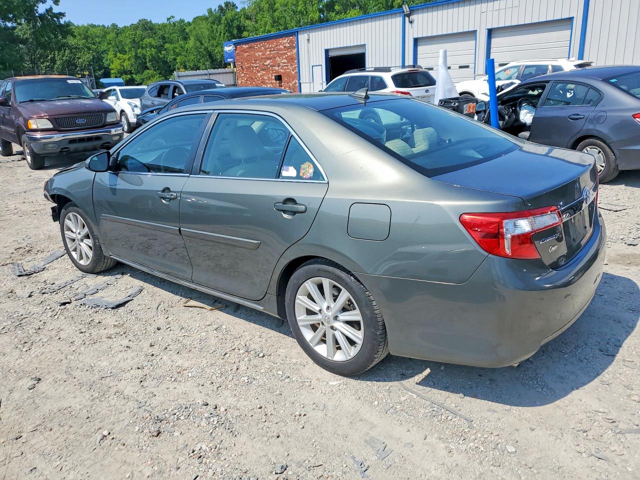 2014 Toyota Camry Xle V6 Green vin: 4T1BK1FKXEU542798