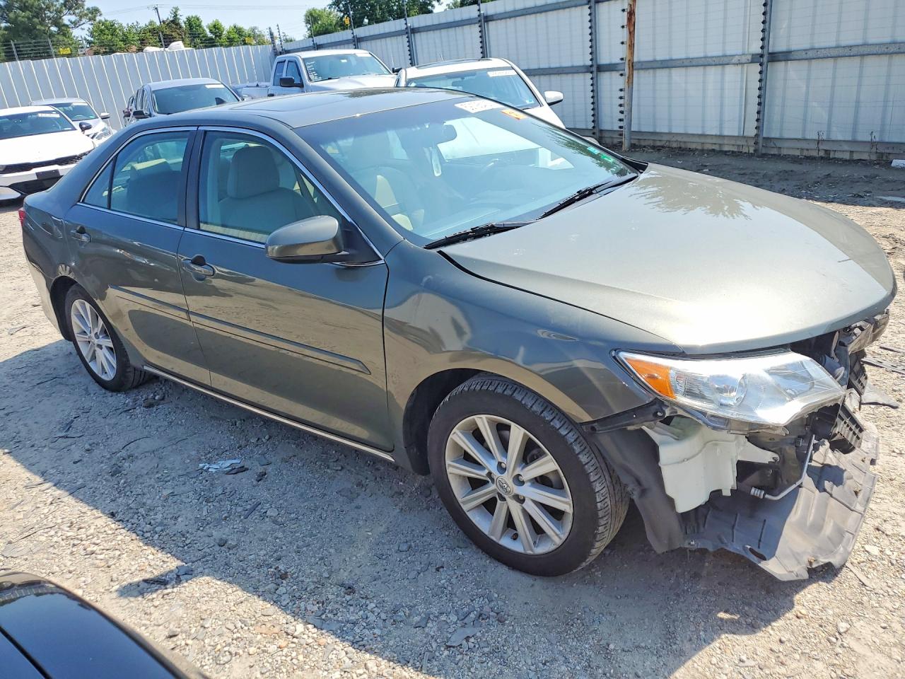 2014 Toyota Camry Xle V6 Green vin: 4T1BK1FKXEU542798