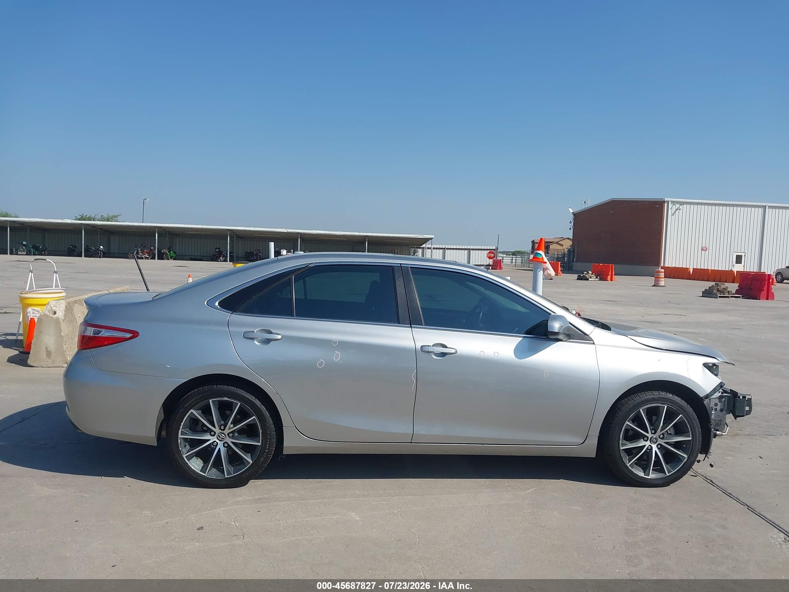2016 Toyota Camry Xse V6 Silver vin: 4T1BK1FKXGU569311
