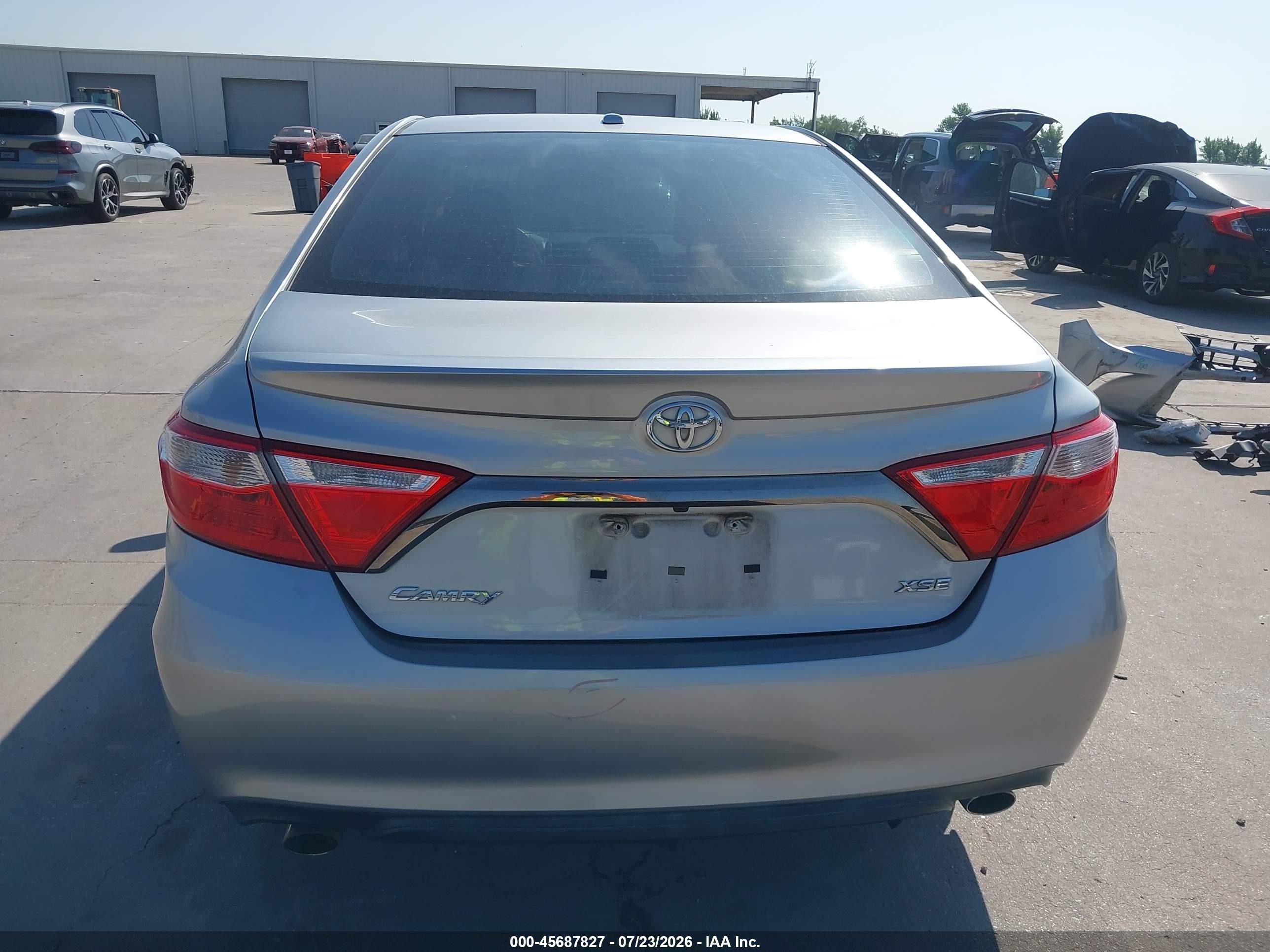 2016 Toyota Camry Xse V6 Silver vin: 4T1BK1FKXGU569311