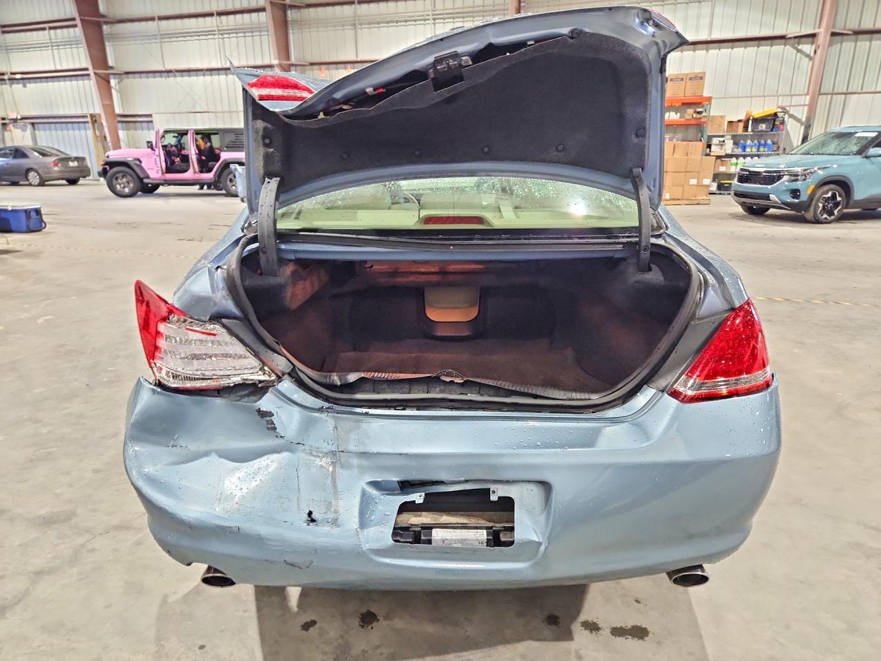 2005 Toyota Avalon Xl Blue vin: 4T1BK36B05U007040