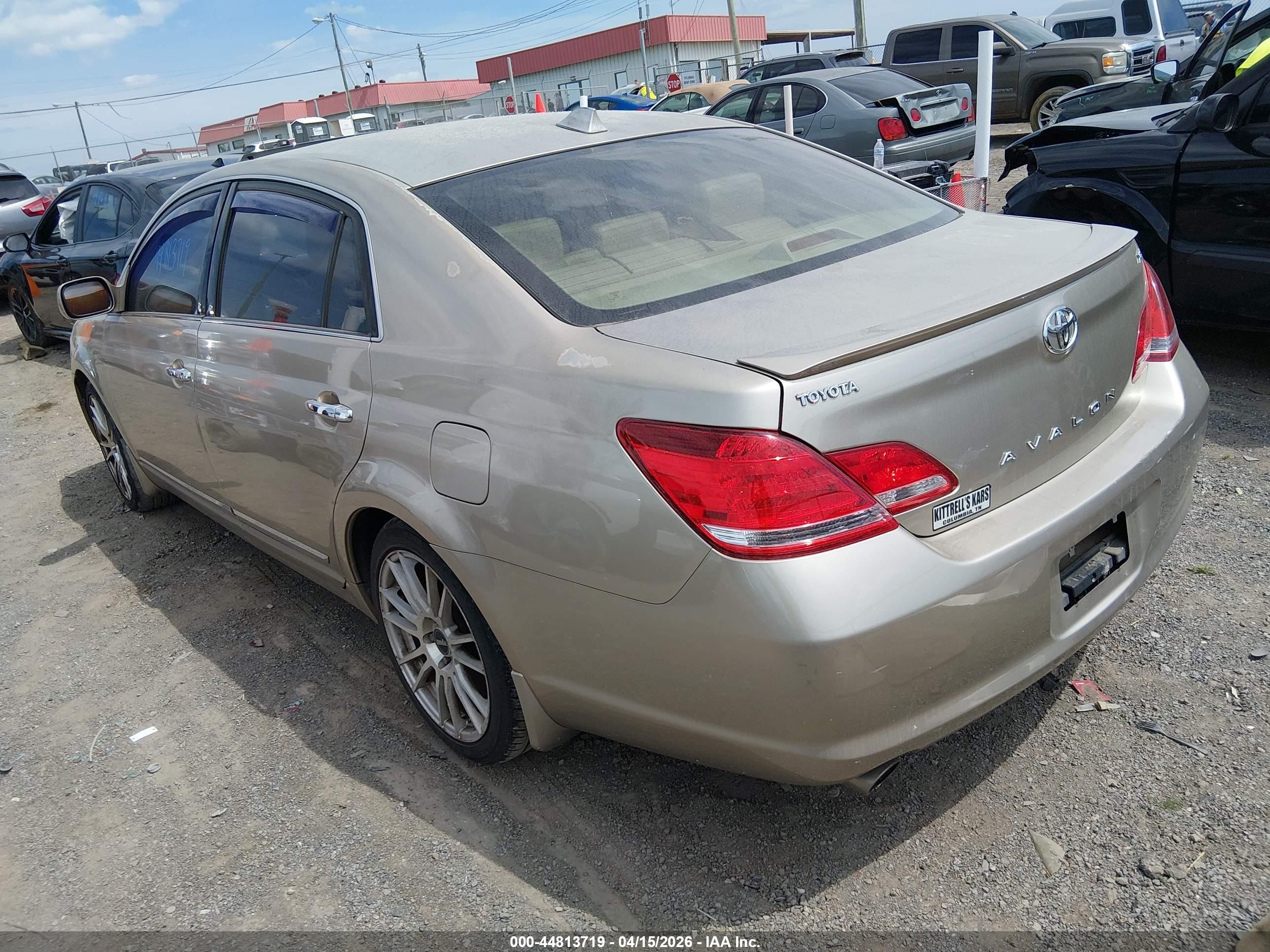 2005 Toyota Avalon Xls Gold vin: 4T1BK36B05U038675