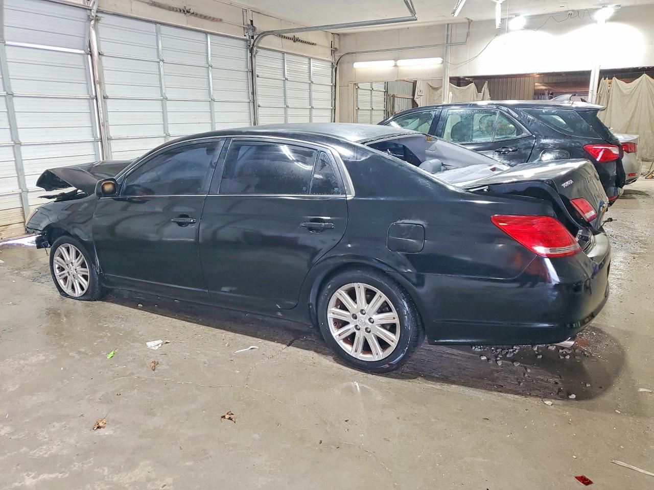 2005 Toyota Avalon Limited Black vin: 4T1BK36B05U053094