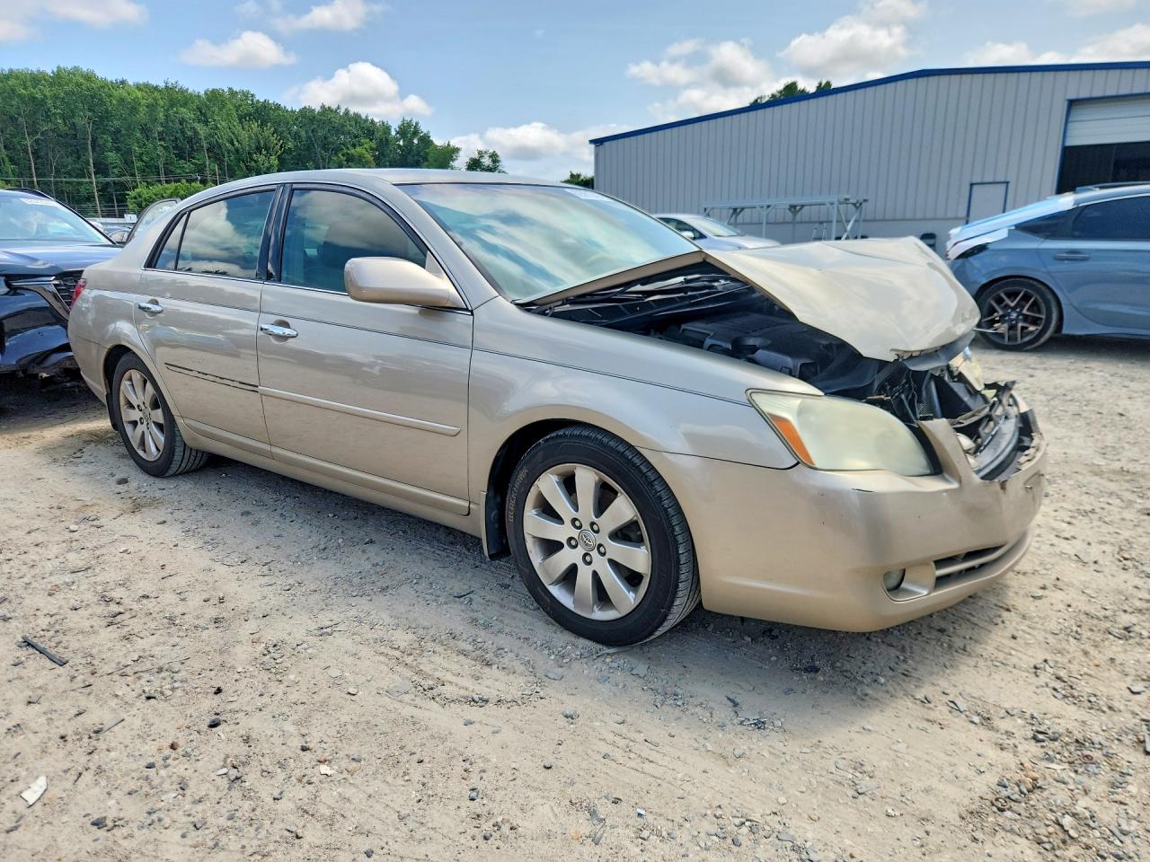 2005 Toyota Avalon Xls Gold vin: 4T1BK36B05U057372