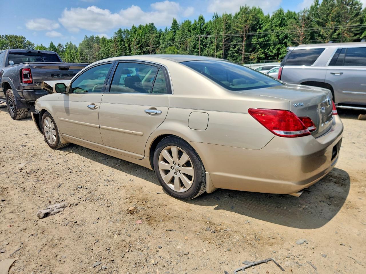 2005 Toyota Avalon Xls Gold vin: 4T1BK36B05U057372