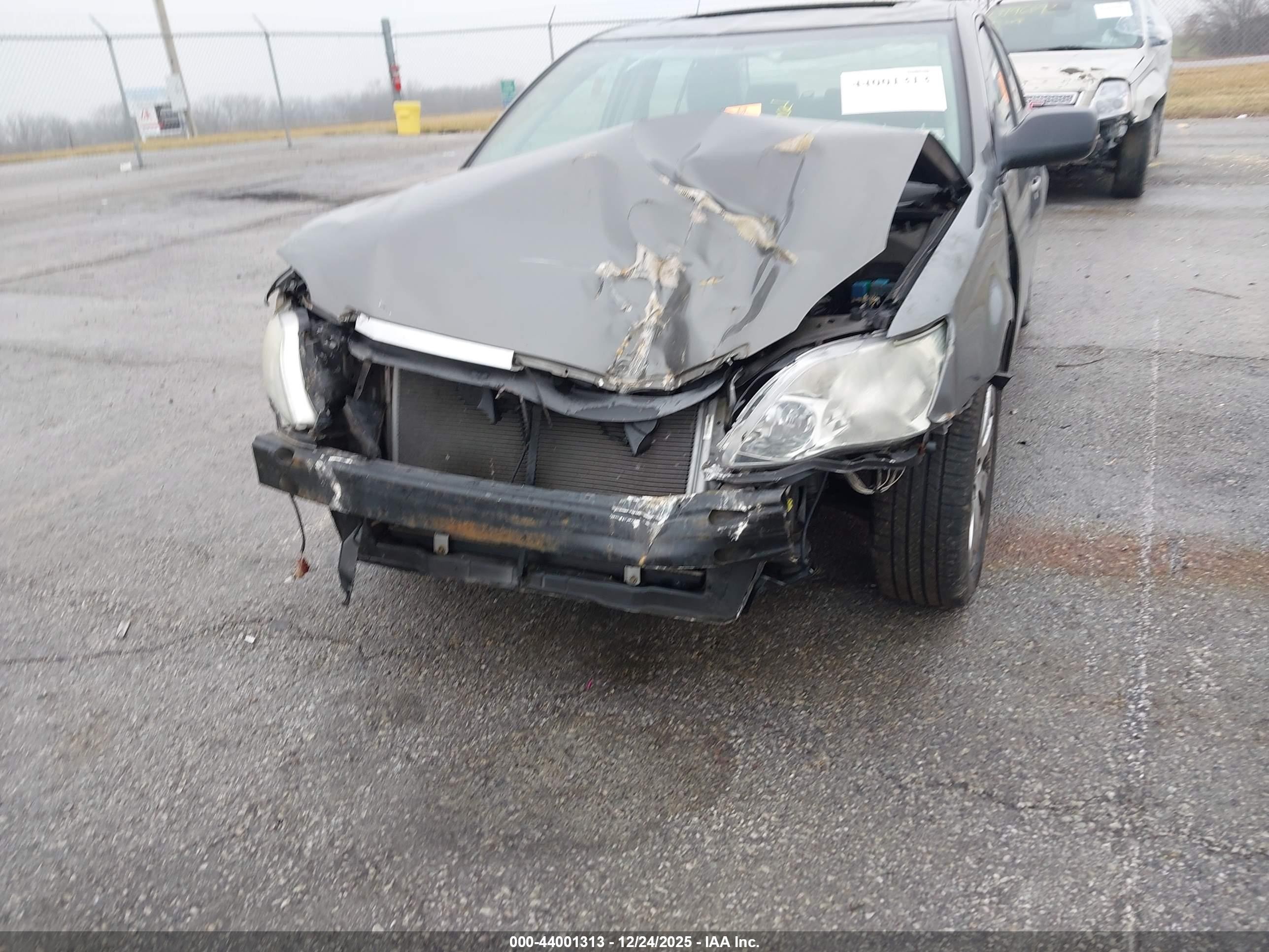 2006 Toyota Avalon Xls Gray vin: 4T1BK36B06U100237