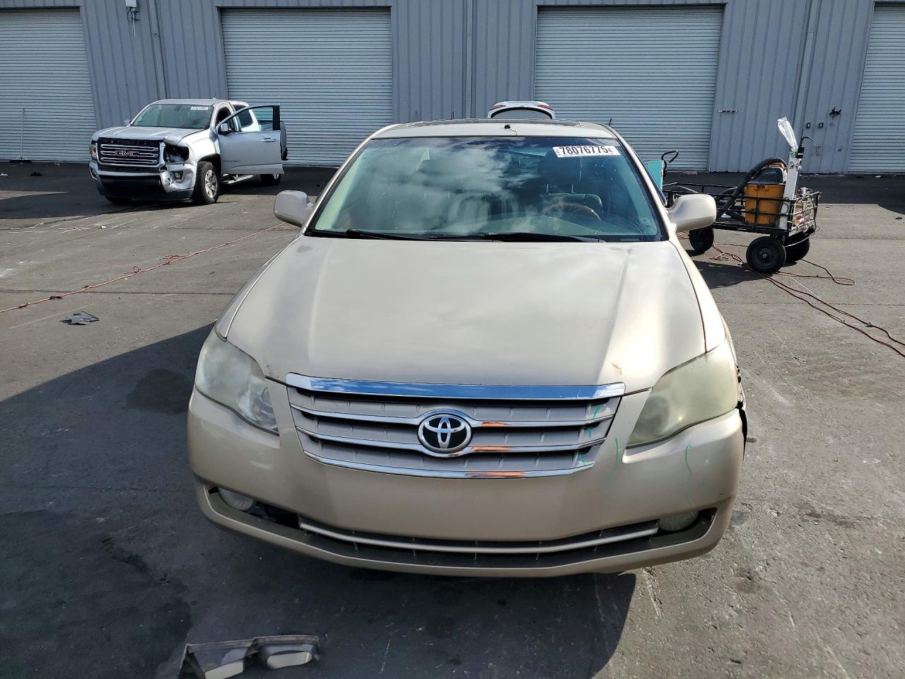 2006 Toyota Avalon Tan vin: 4T1BK36B06U138454