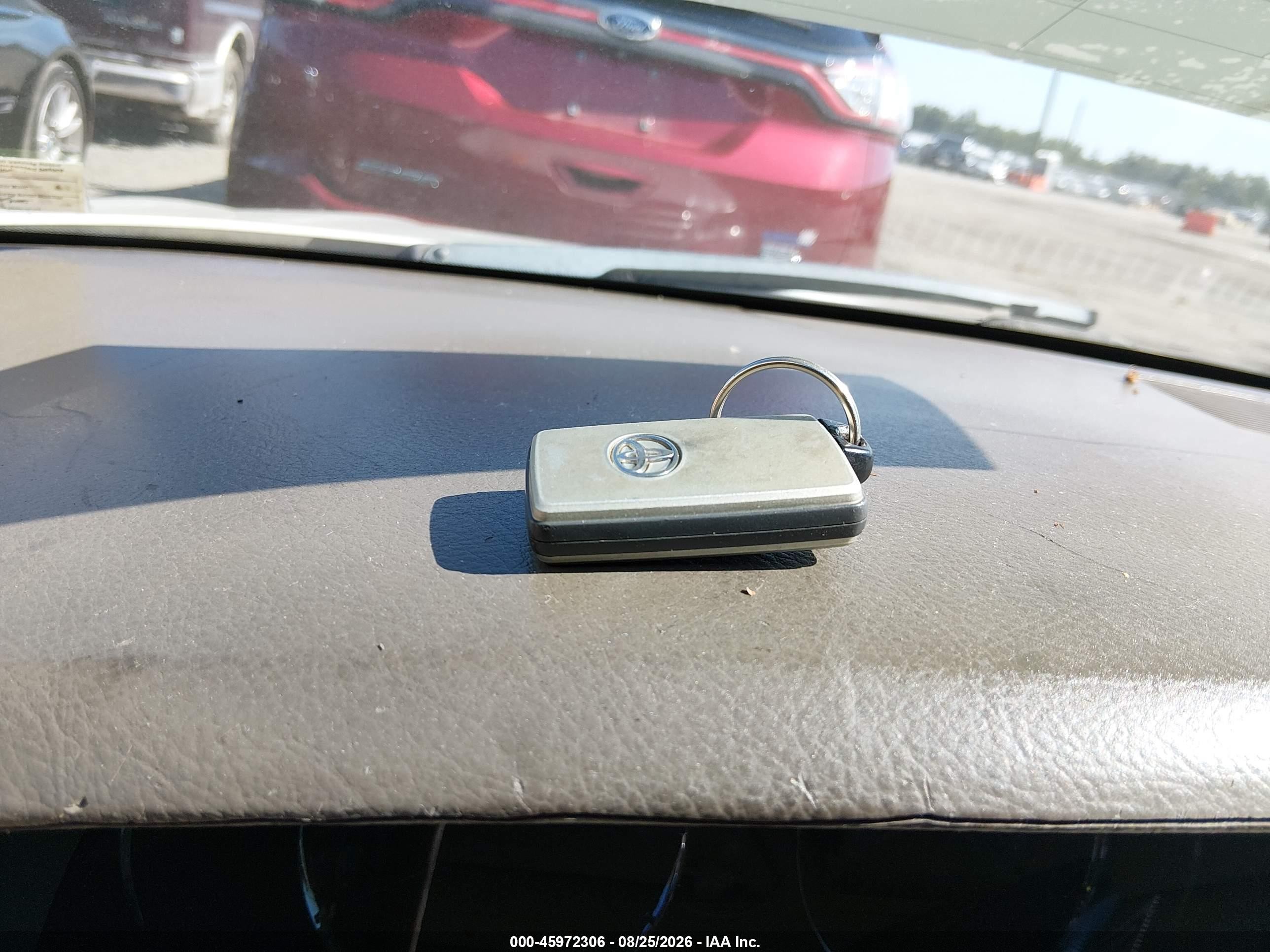 2006 Toyota Avalon Limited White vin: 4T1BK36B06U151852