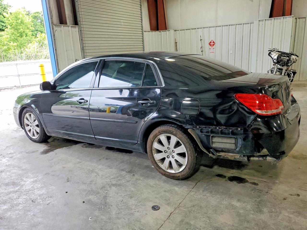 2006 Toyota Avalon Xls Black vin: 4T1BK36B06U154251