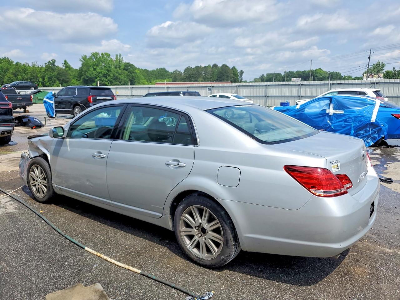 2007 Toyota Avalon Limited Серебряный vin: 4T1BK36B07U176929