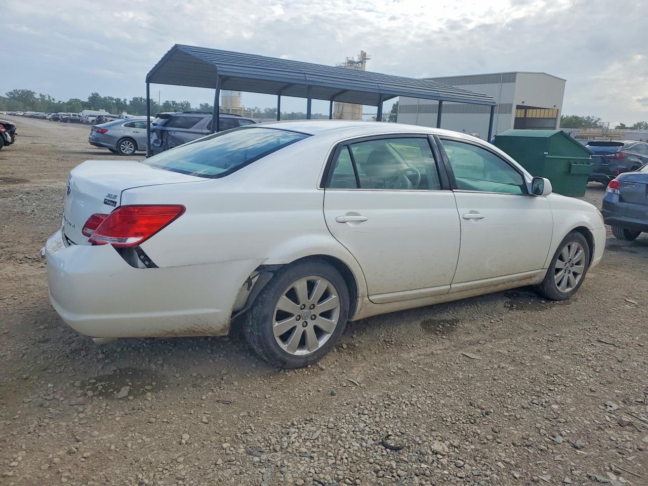 2007 Toyota Avalon Xls Белый vin: 4T1BK36B07U198560