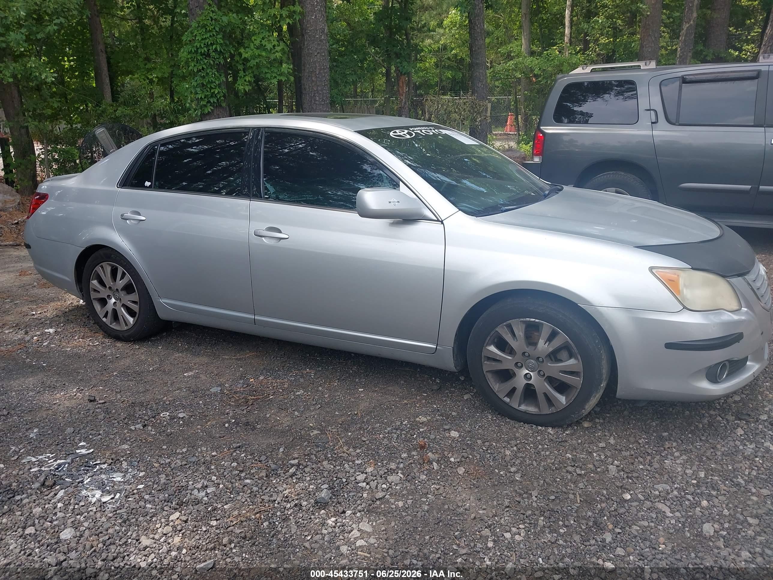 2008 Toyota Avalon Touring Silver vin: 4T1BK36B08U309576